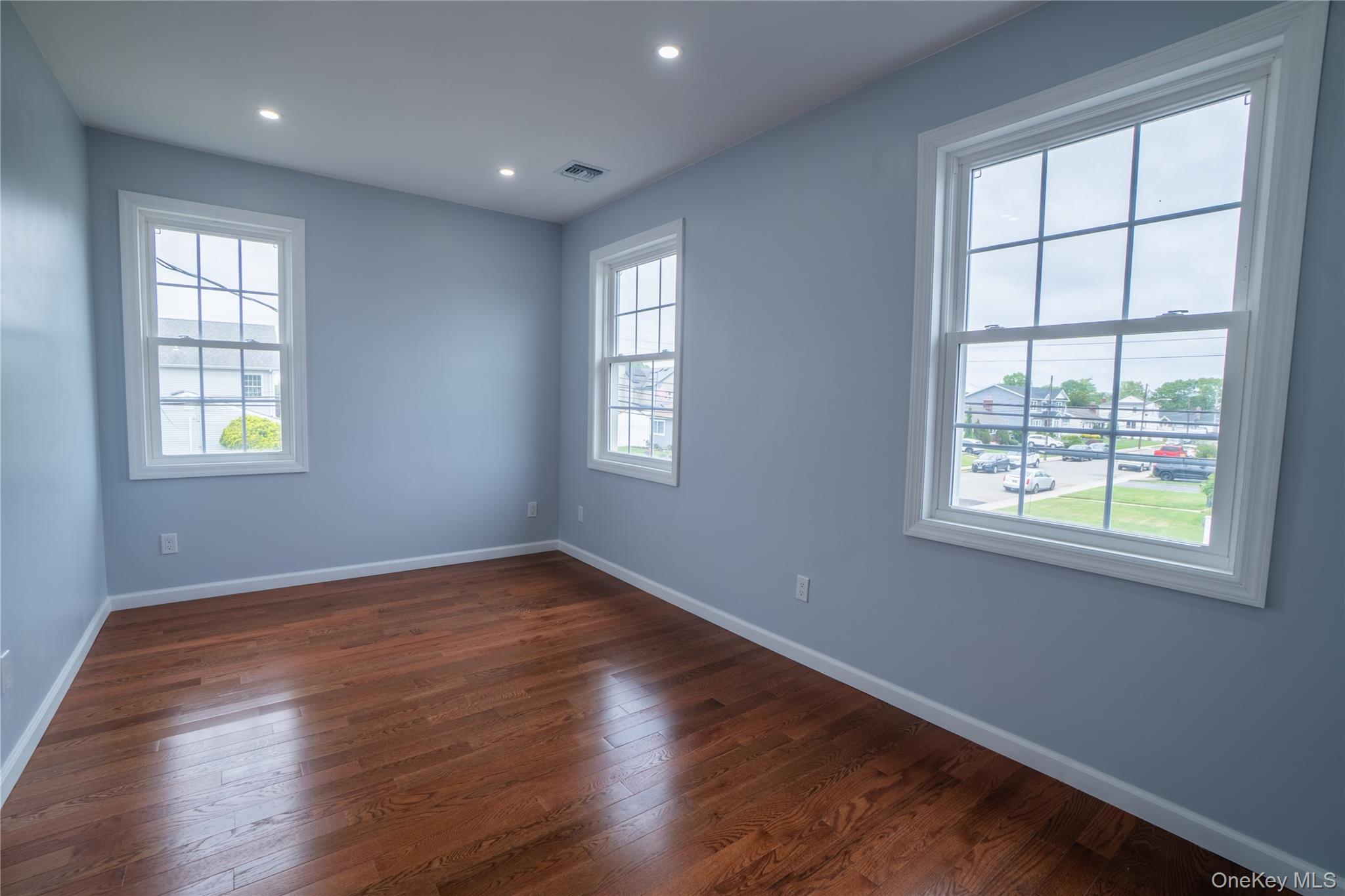 139 maple Avenue — photo 14