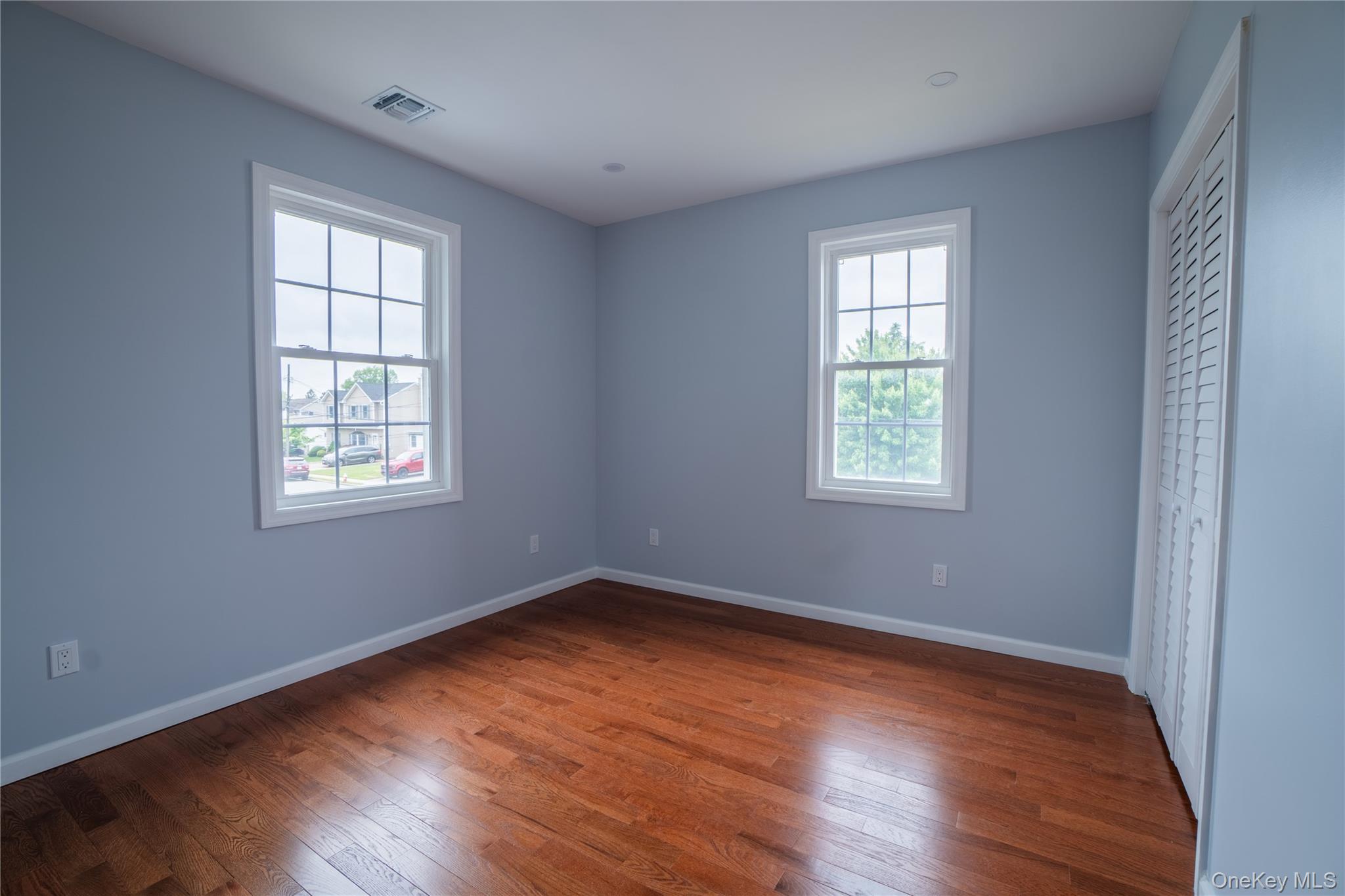 139 maple Avenue — photo 3
