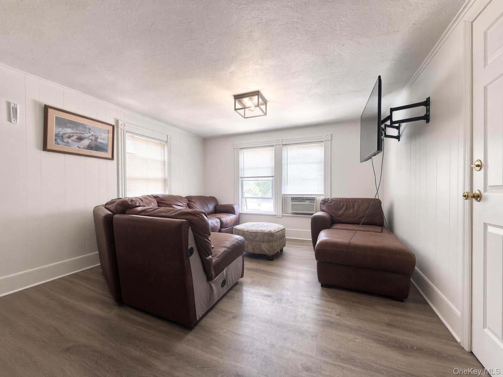 78 Scudder Avenue — photo 4