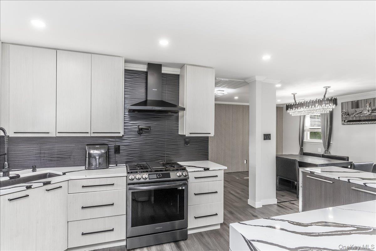 16 Netz Place — photo 14