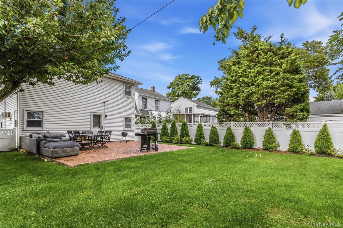 16 Netz Place — photo 28