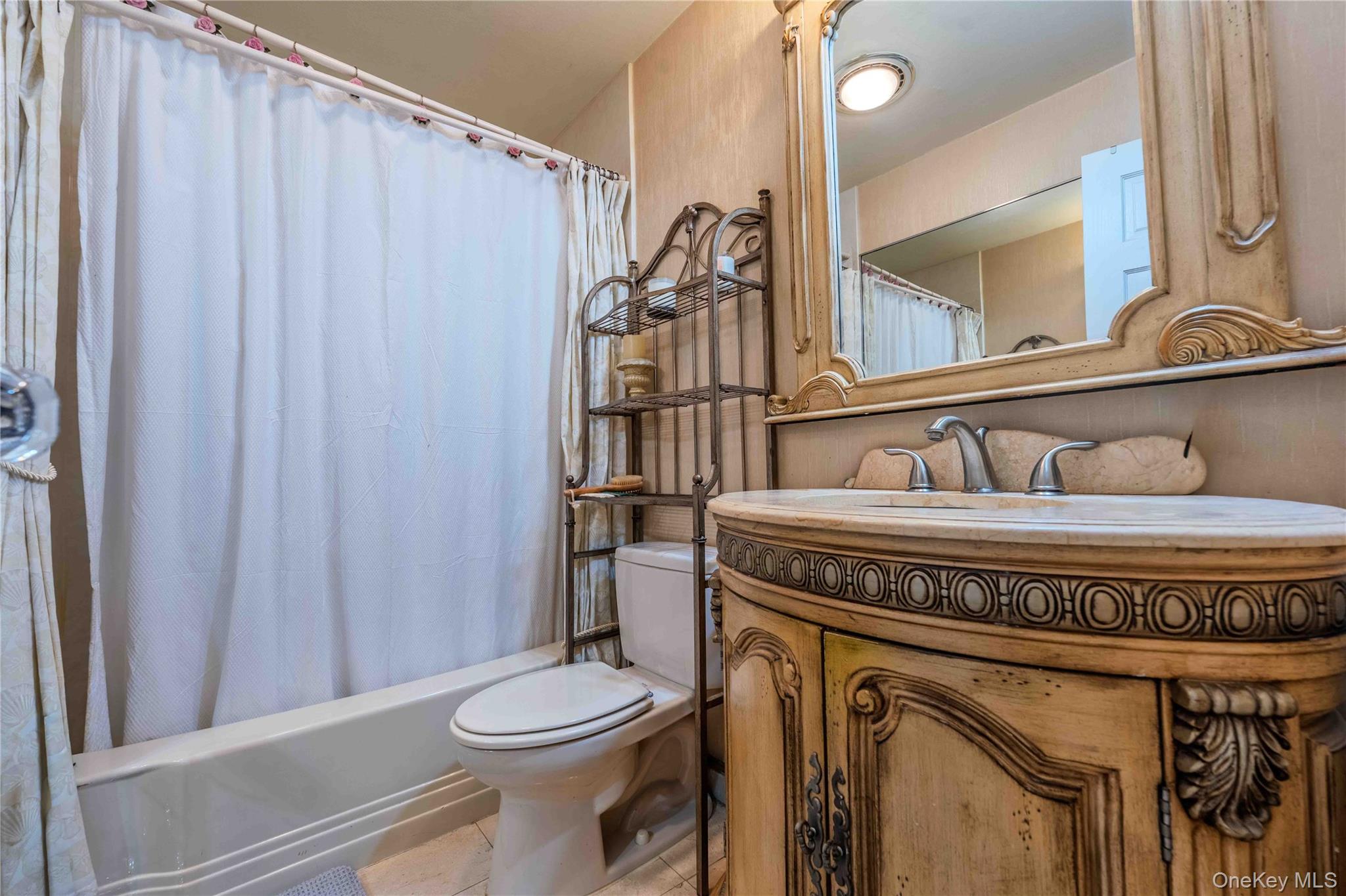 3232 Ocean Harbor Drive — photo 12