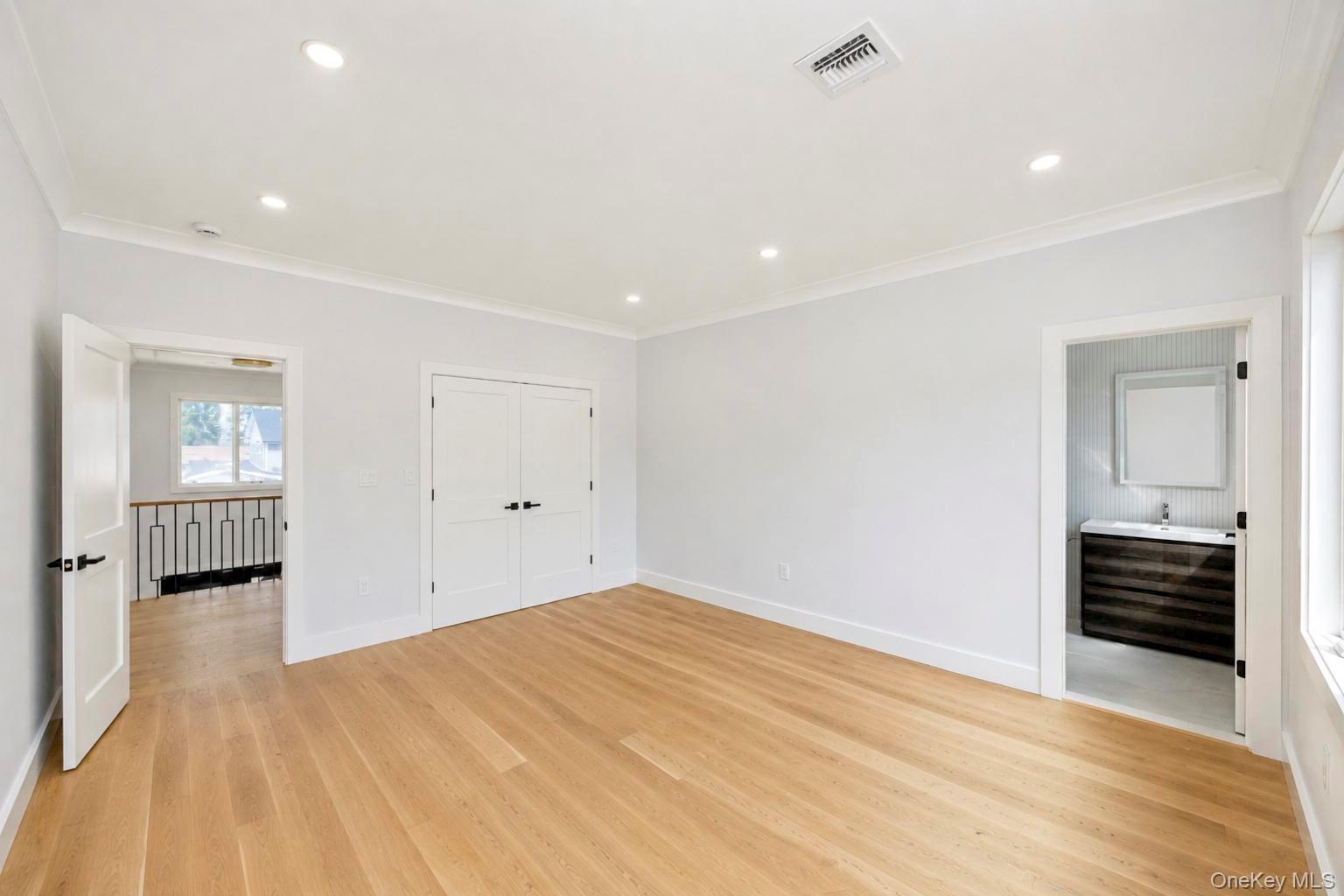 43 Cabot Lane — photo 24