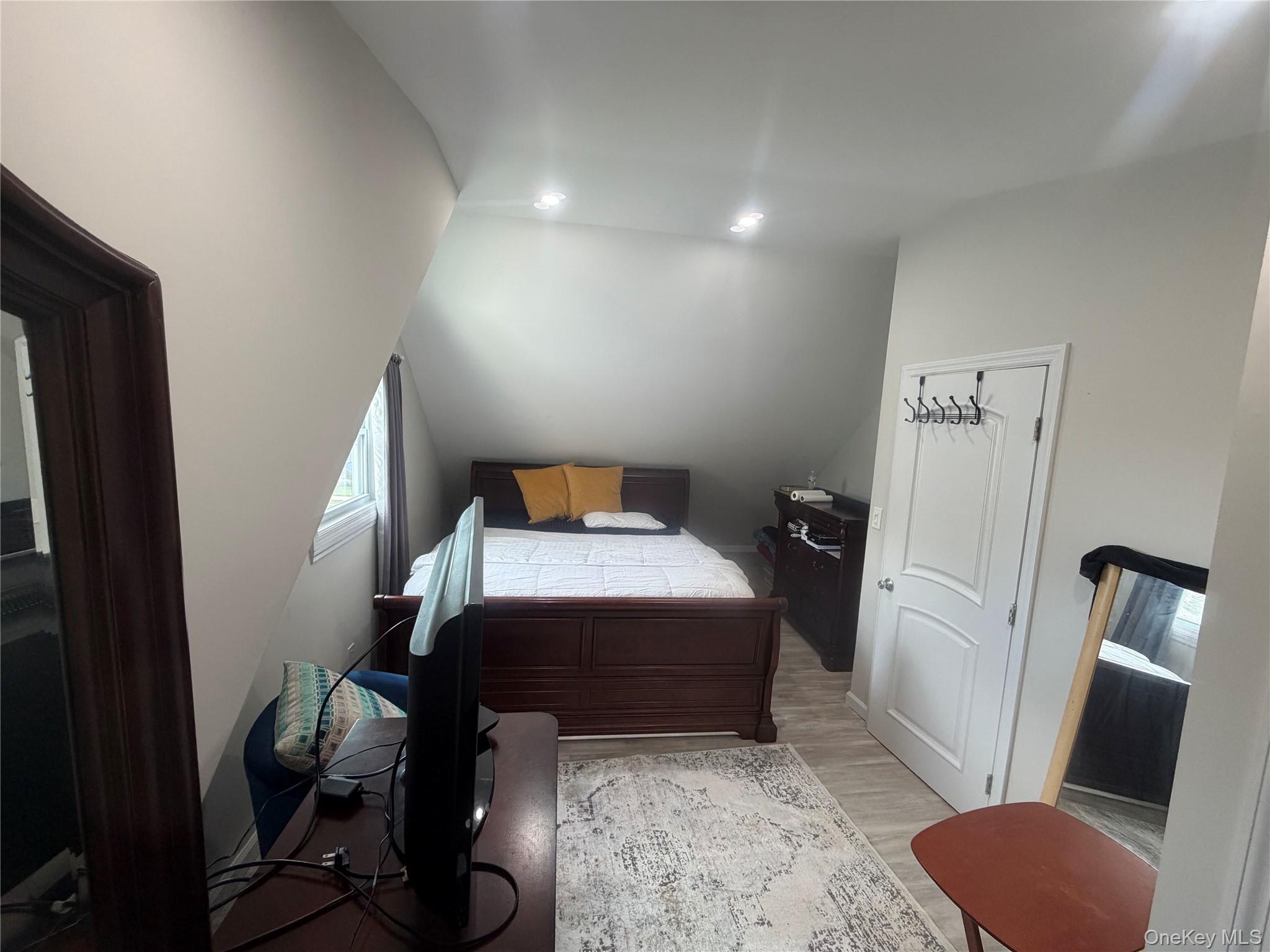 1556 Adams Street — photo 11