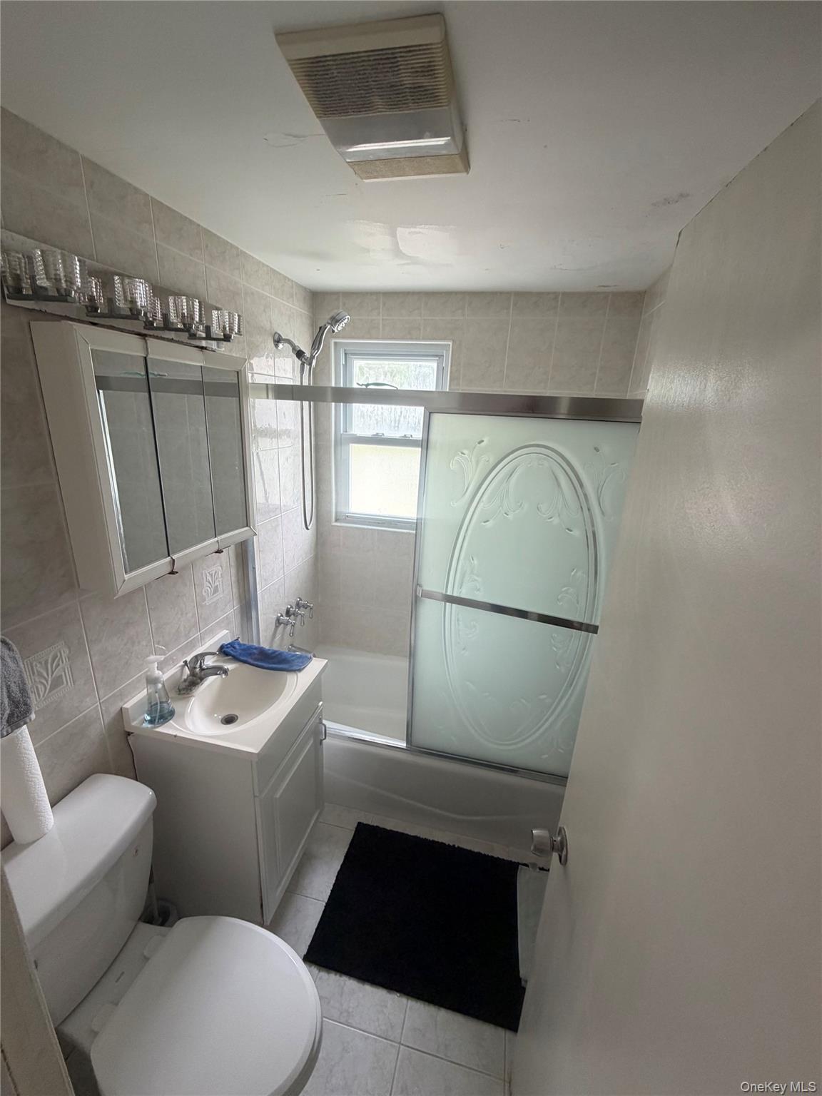 1556 Adams Street — photo 15