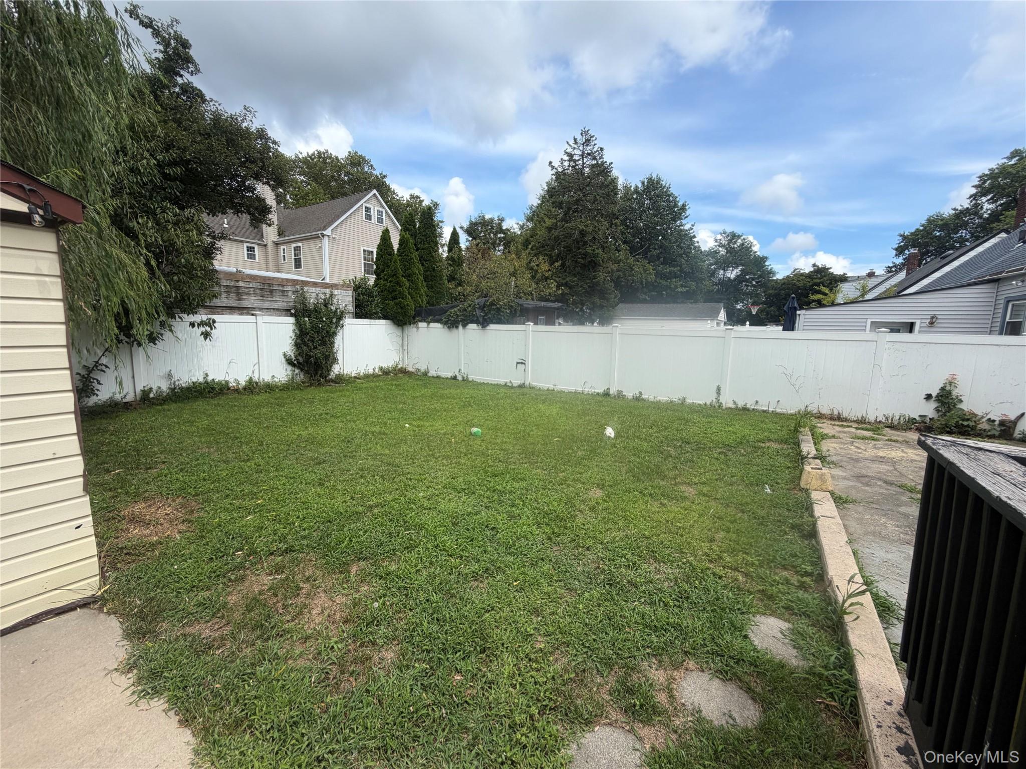 1556 Adams Street — photo 20