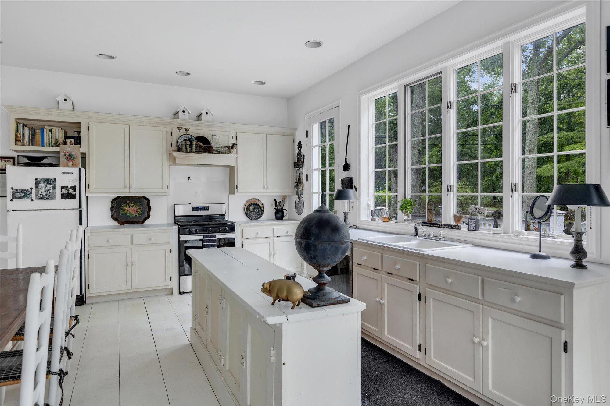 601 Water Mill Towd Road — photo 8