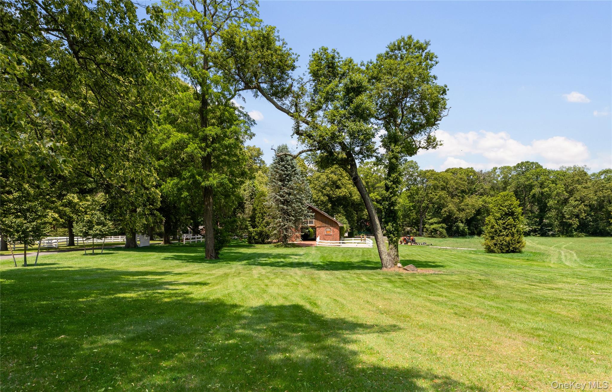 97 A Pound Hollow Road — photo 9