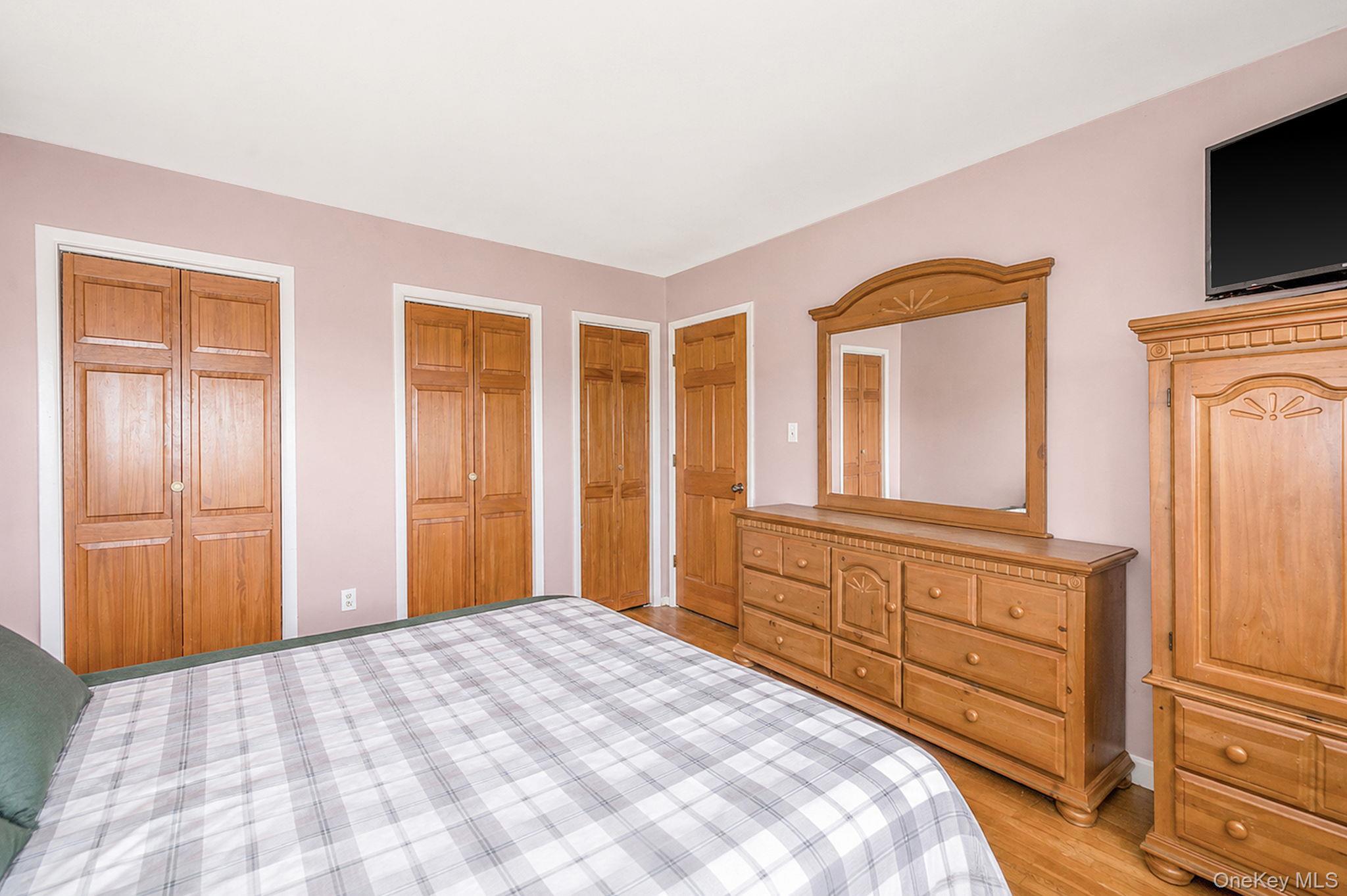 8 Wilson Place — photo 12