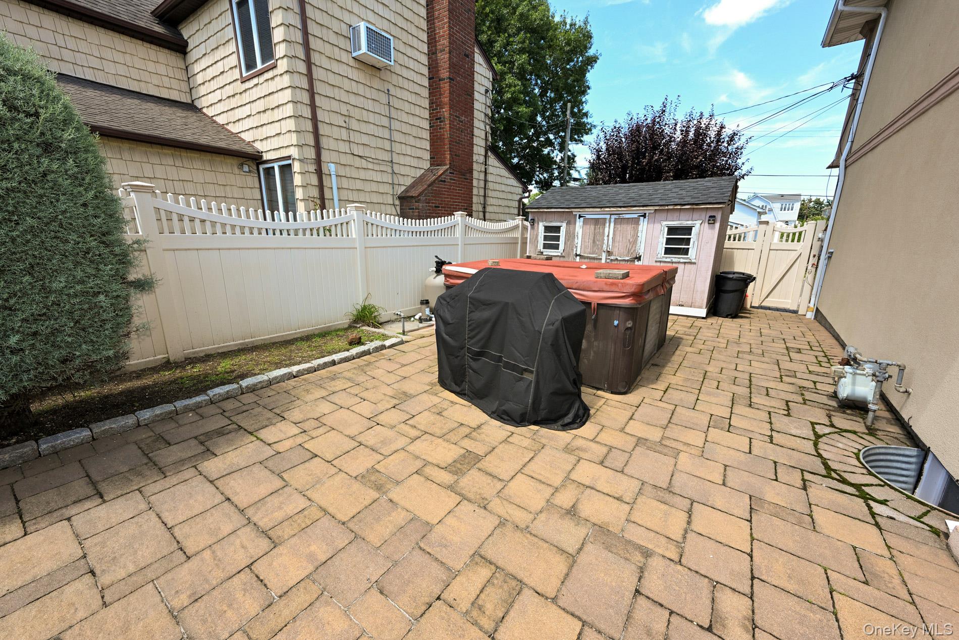 859 Maloon Avenue — photo 37