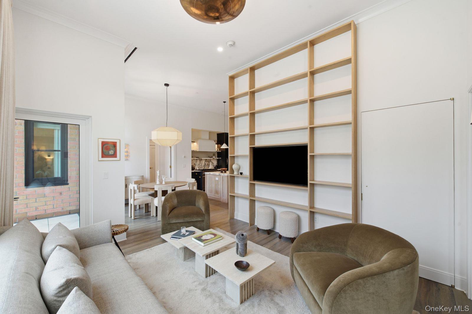 100 Garvies Point Road #1007 — photo 9