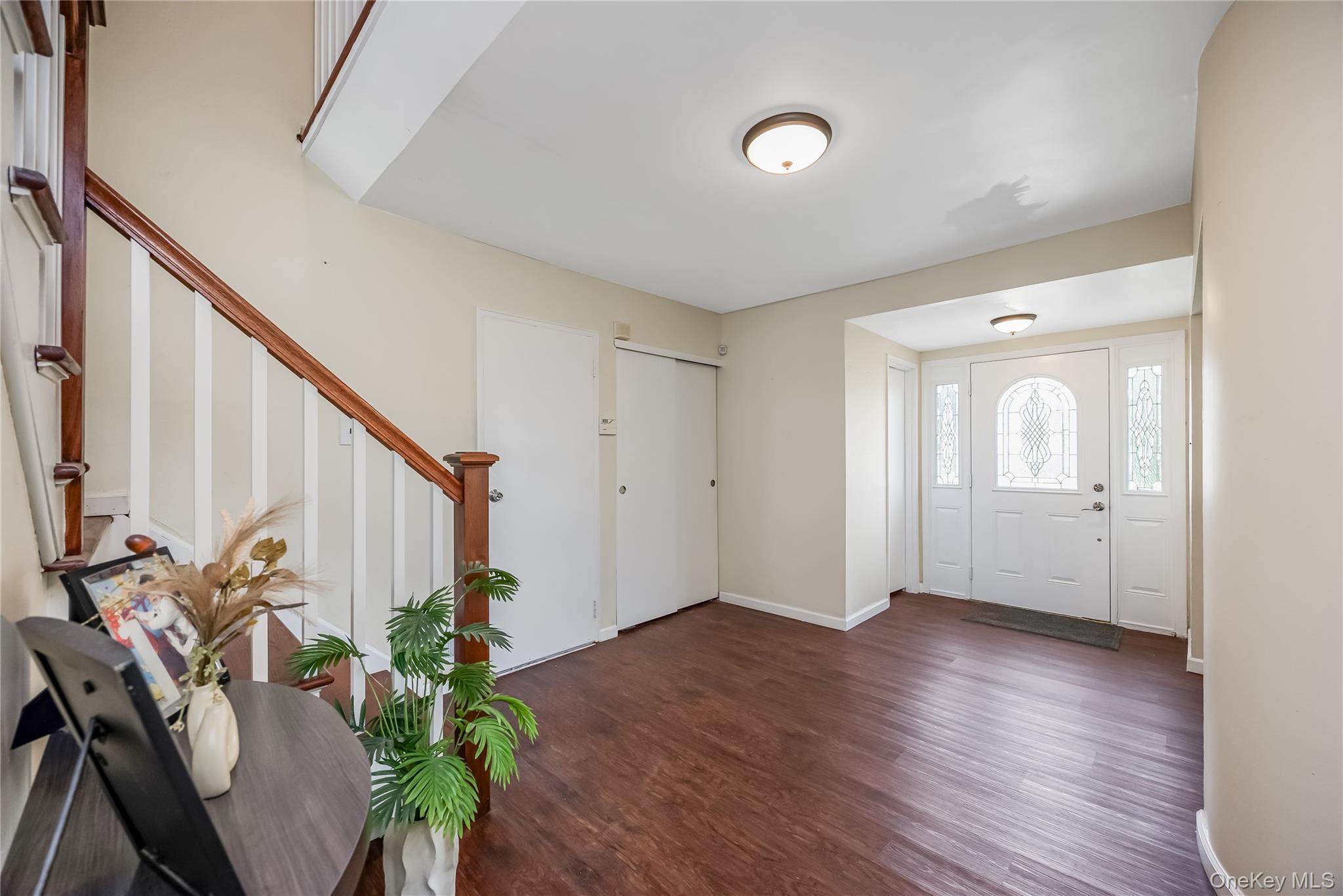 1 Autumn Lane — photo 2