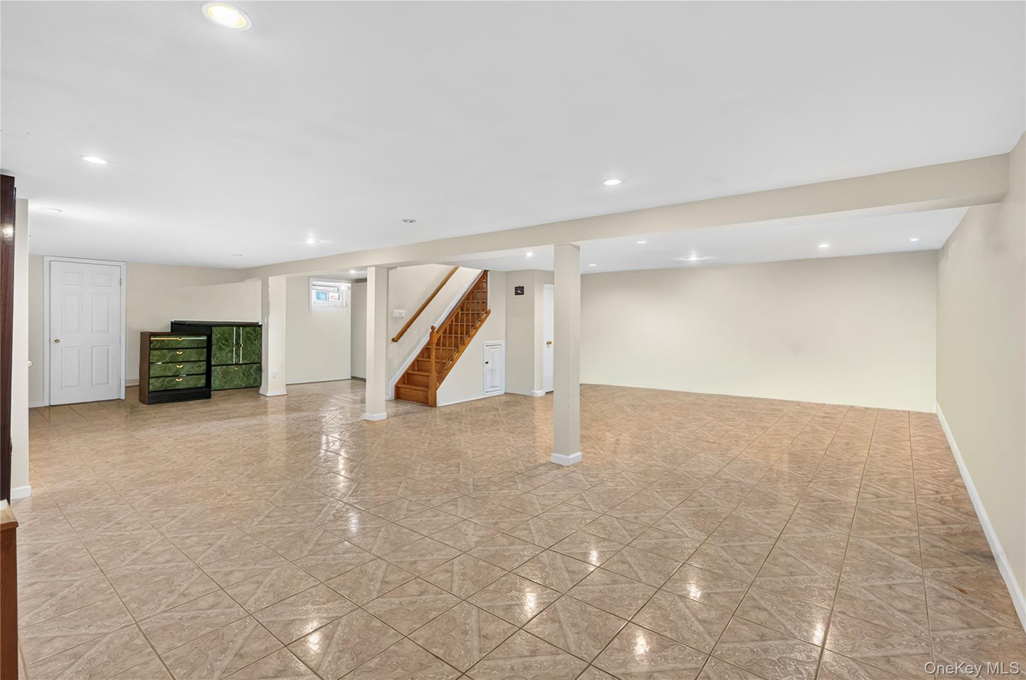 108 Marcus Avenue — photo 19