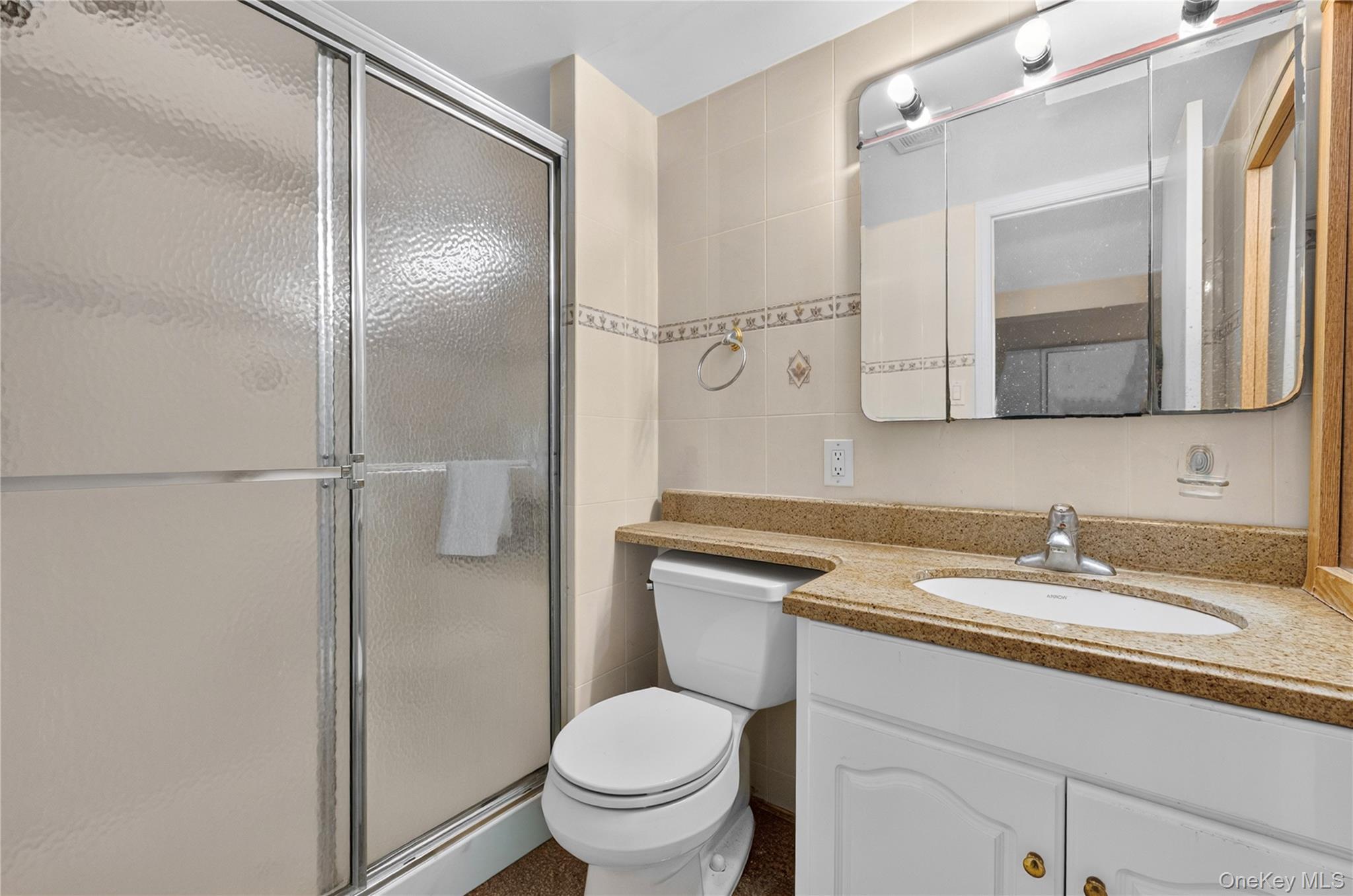 108 Marcus Avenue — photo 24