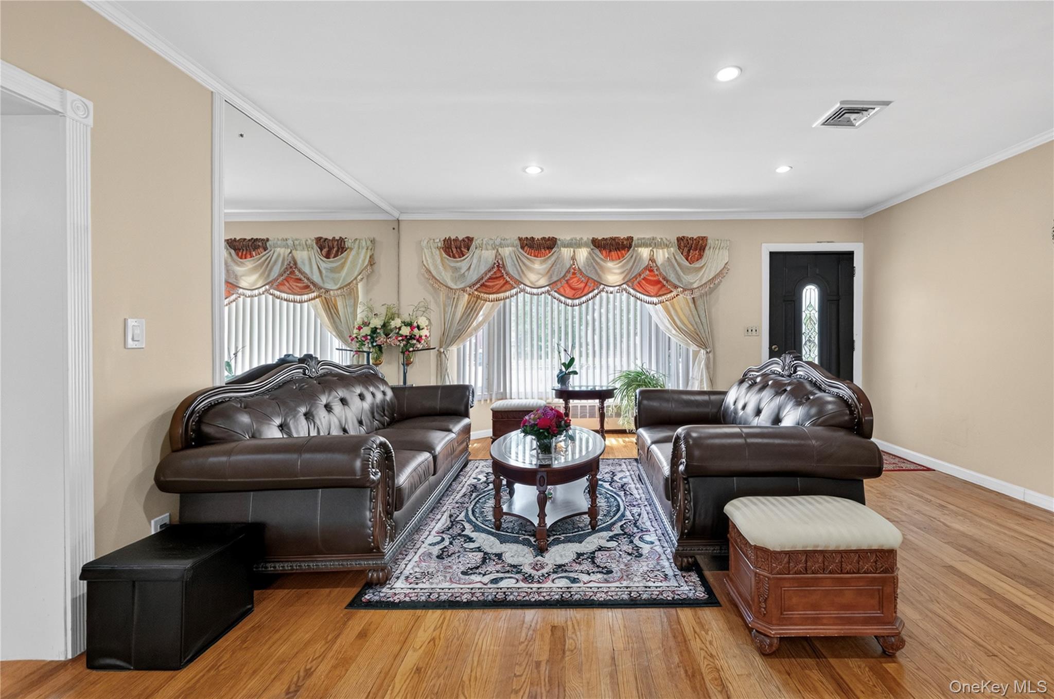 108 Marcus Avenue — photo 8