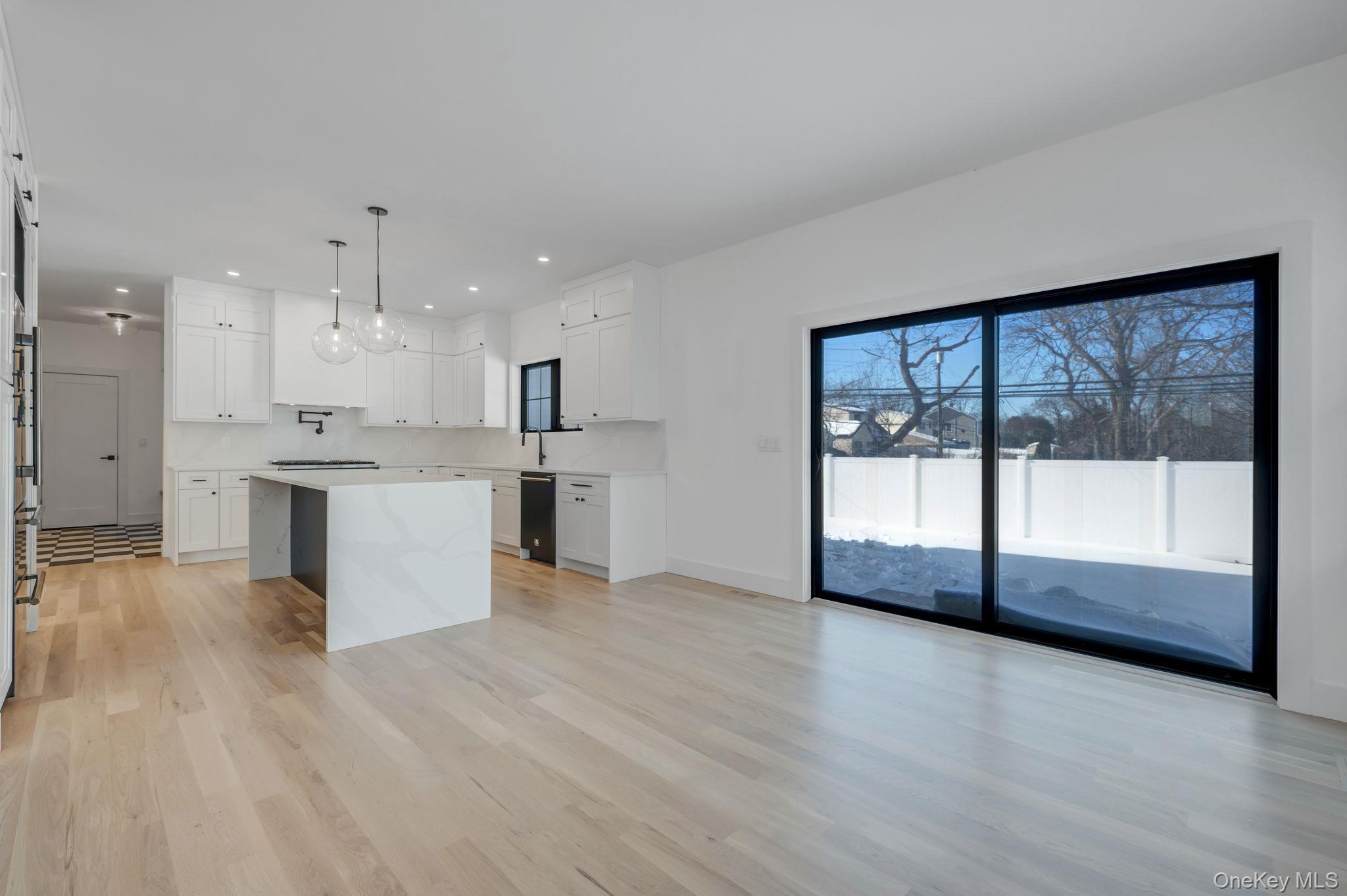 38 Pond Lane — photo 8