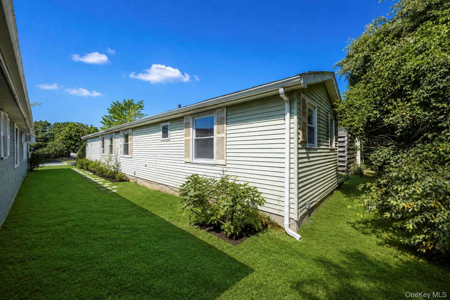 28 Greenwood Boulevard — photo 26