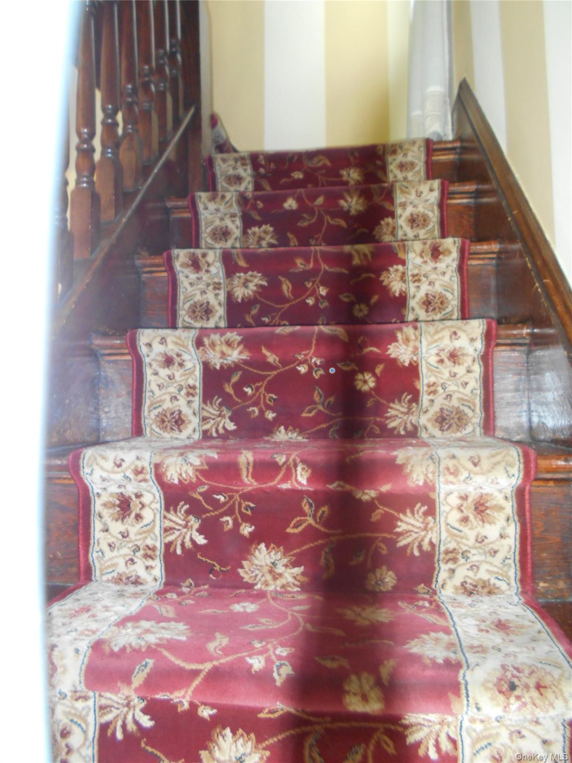 28 Centre Avenue — photo 13