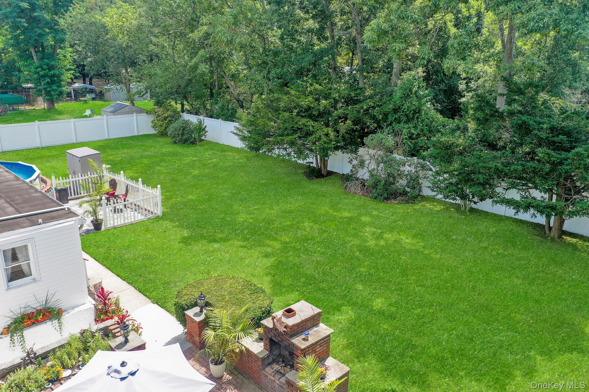 408 Oceanside Street — photo 43