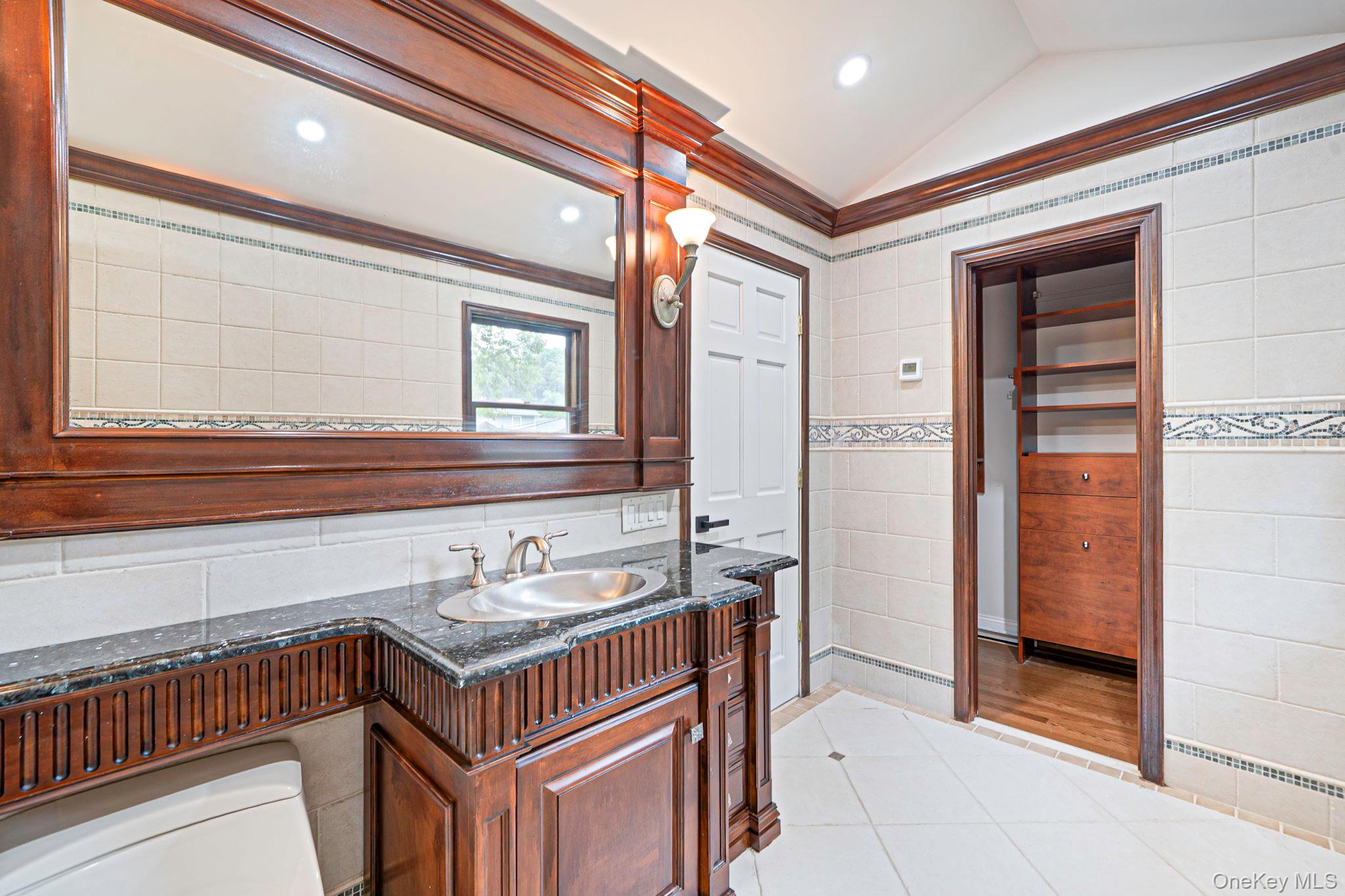 20 Arbor Lane — photo 35