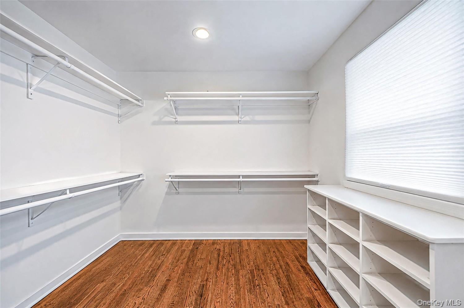 10 Williamsburg Drive — photo 11