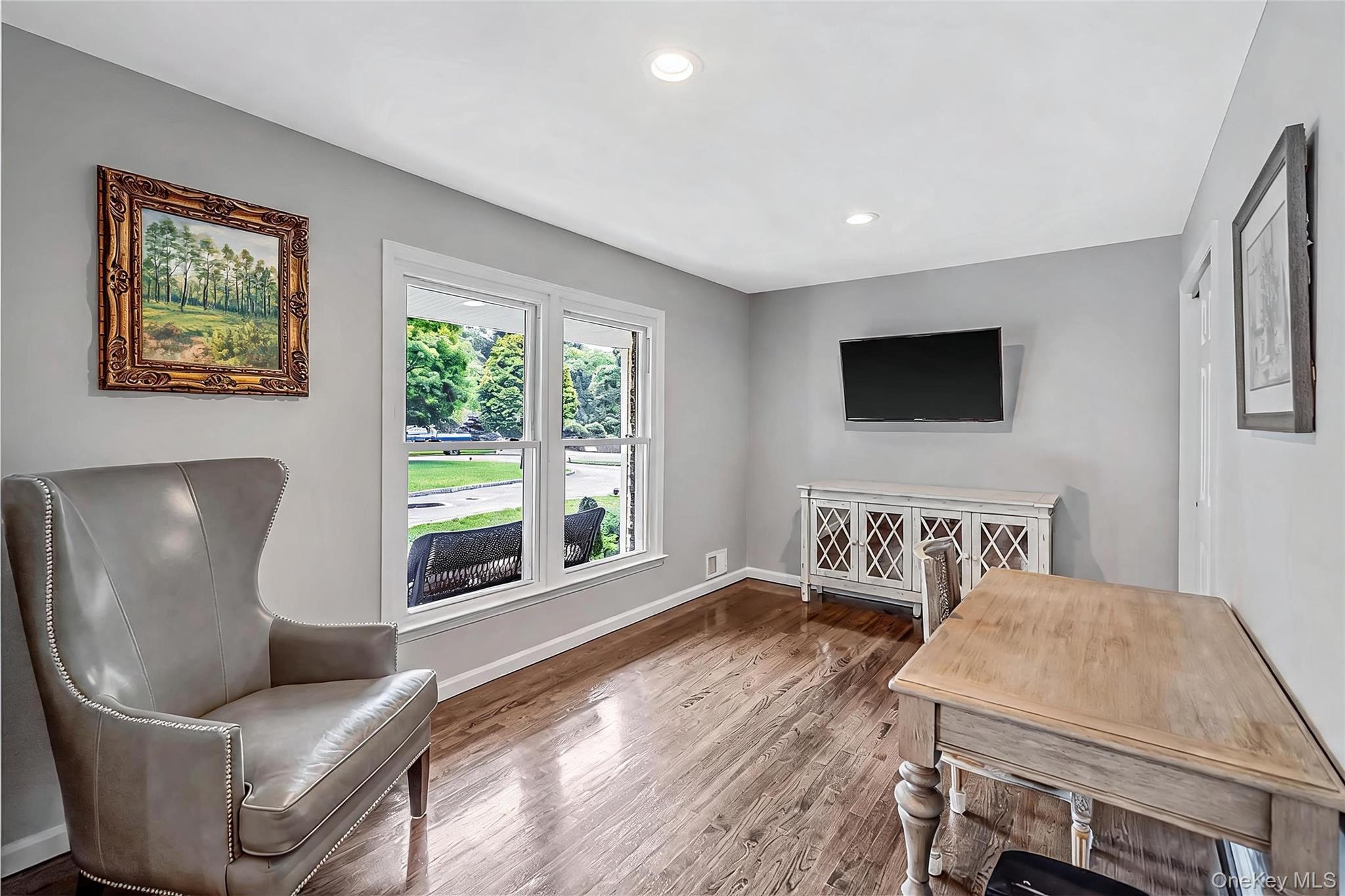 10 Williamsburg Drive — photo 10