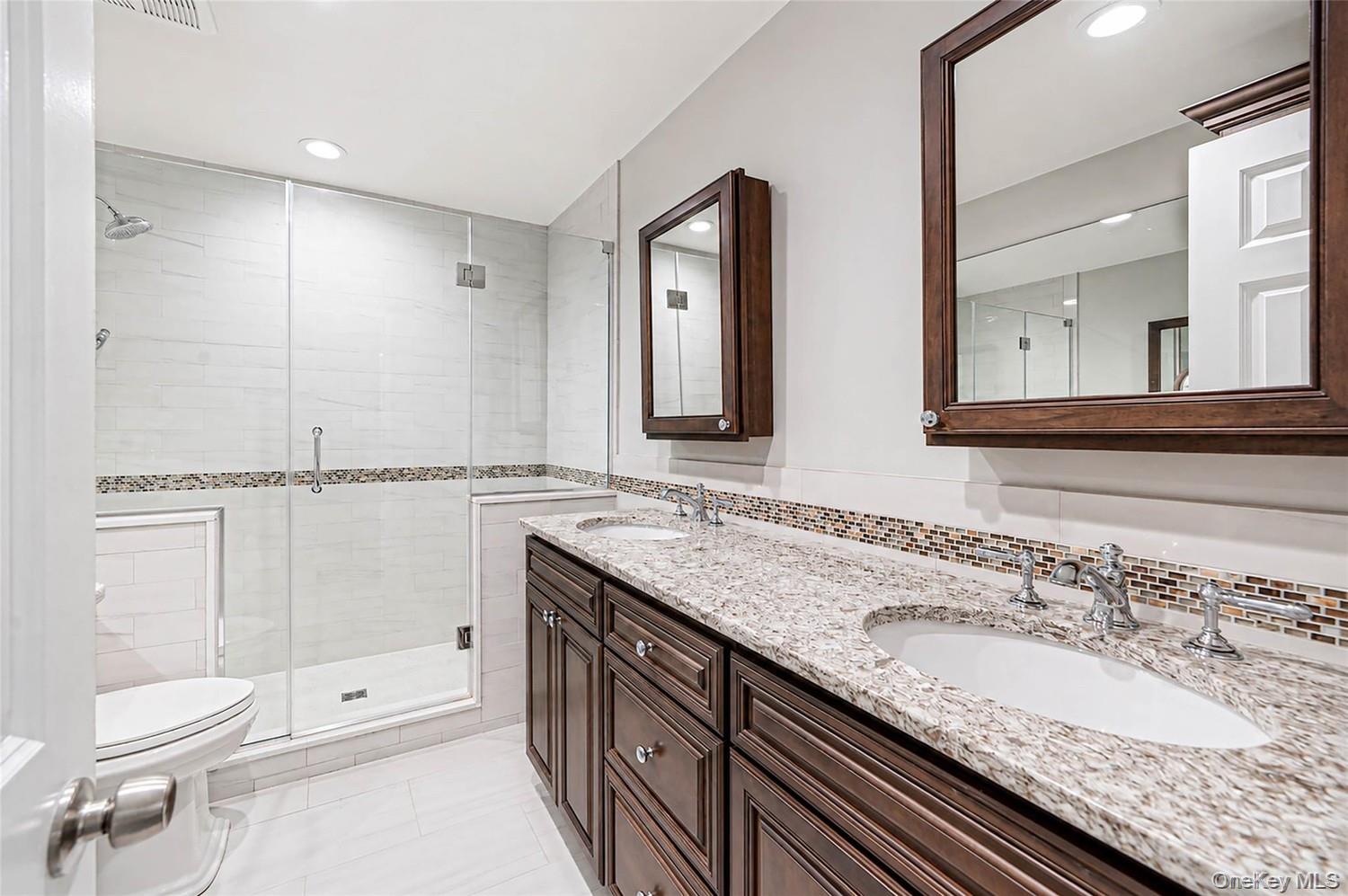 10 Williamsburg Drive — photo 10