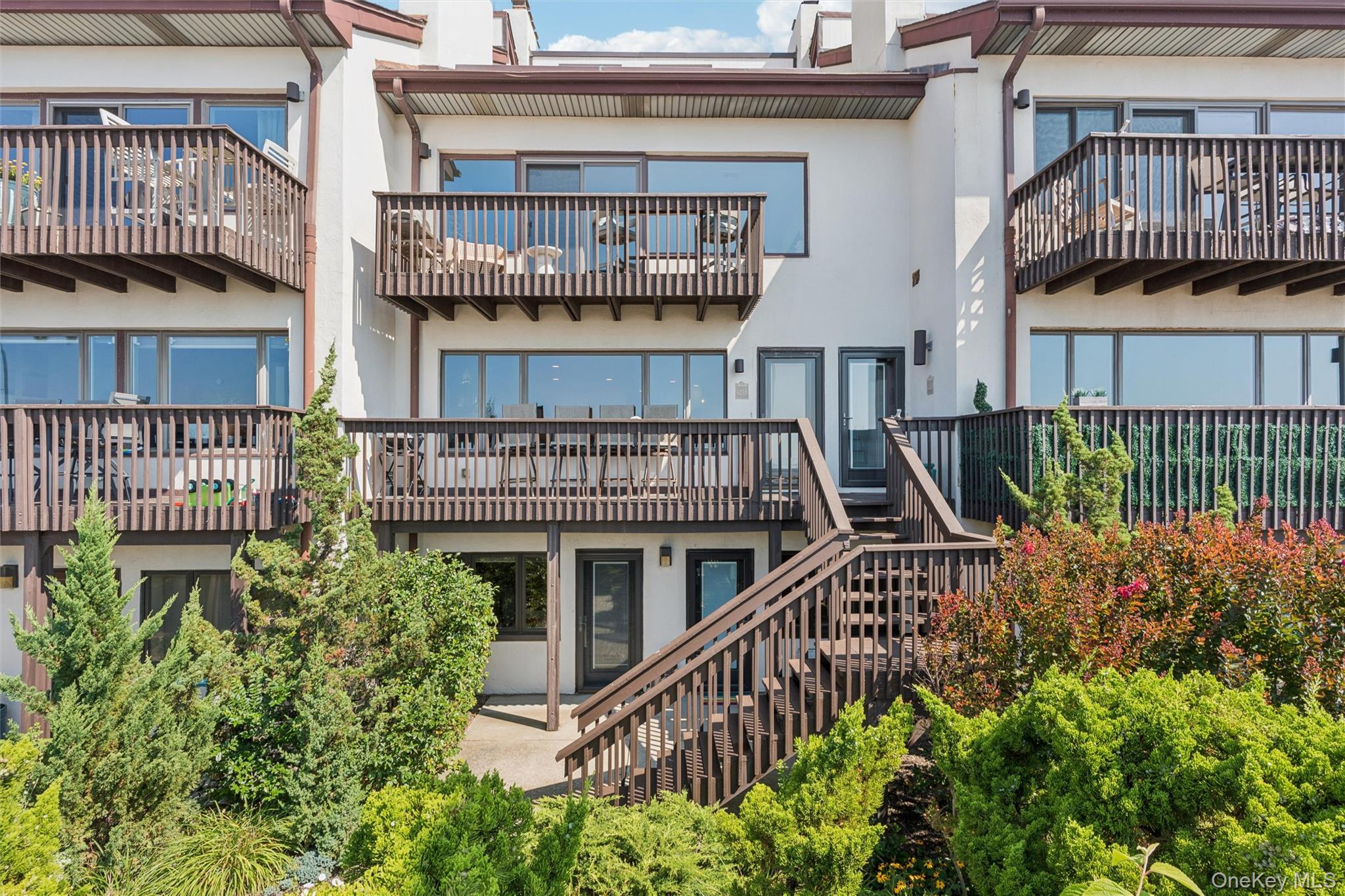 623 Oceanfront #A — photo 2