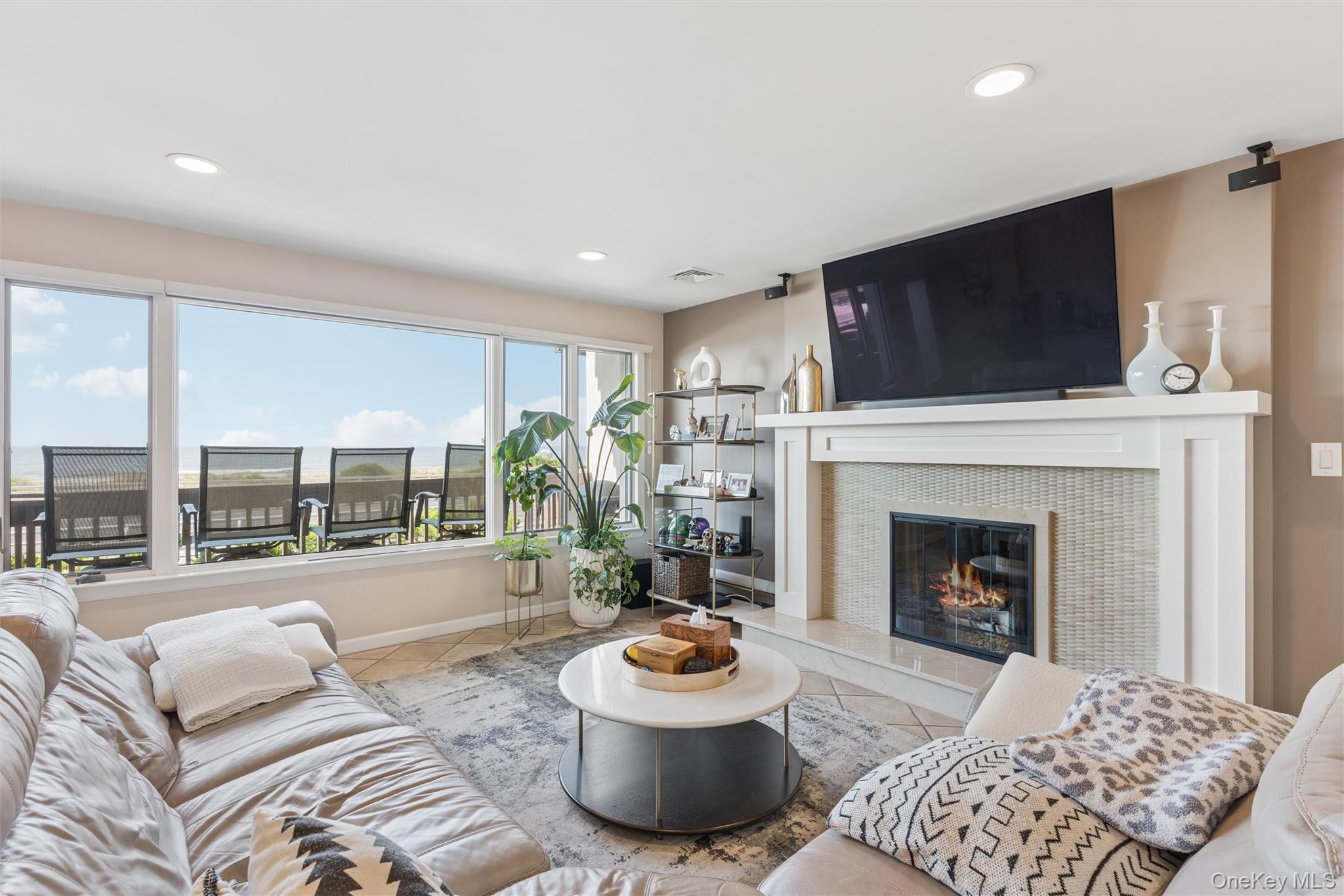 623 Oceanfront #A — photo 3