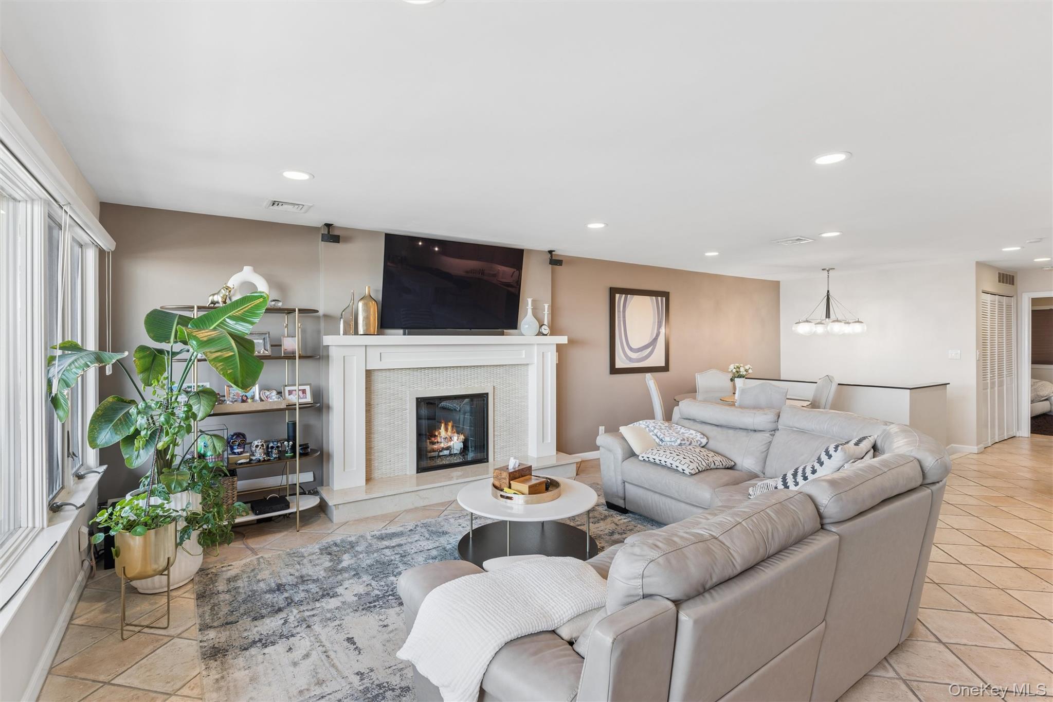 623 Oceanfront #A — photo 5