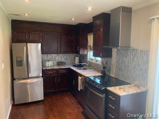 48 Ellen Street — photo 3