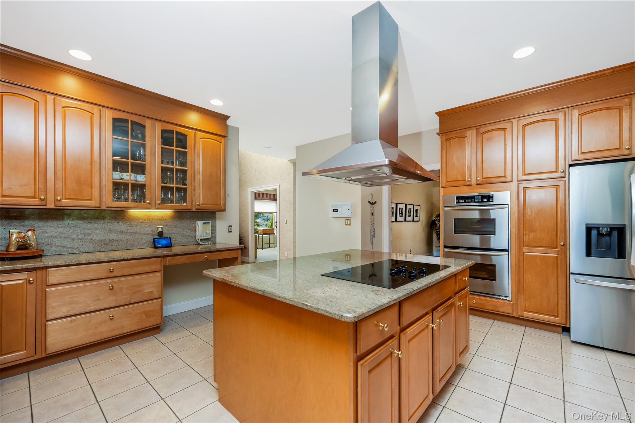 230 Woodbine Avenue — photo 16