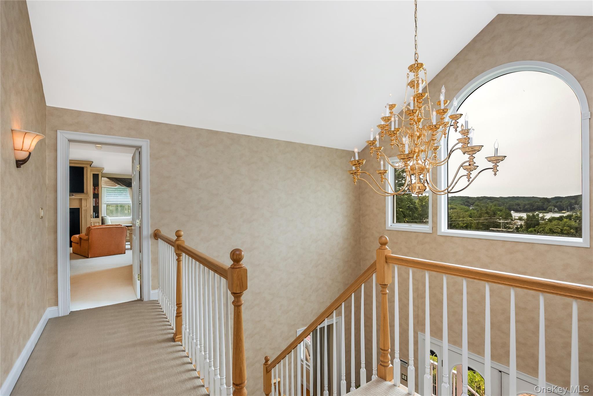 230 Woodbine Avenue — photo 26