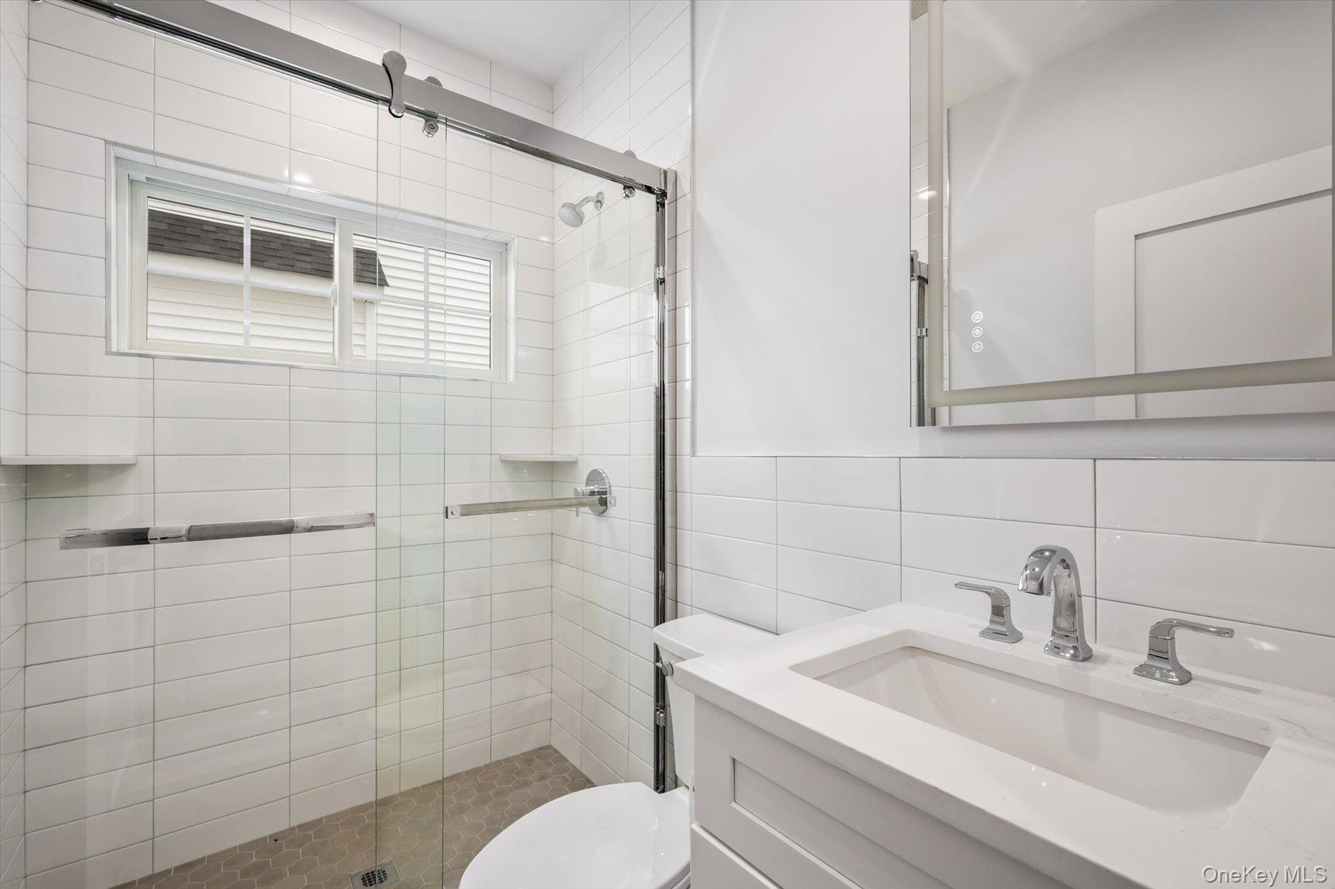 111 Jackson Avenue — photo 15
