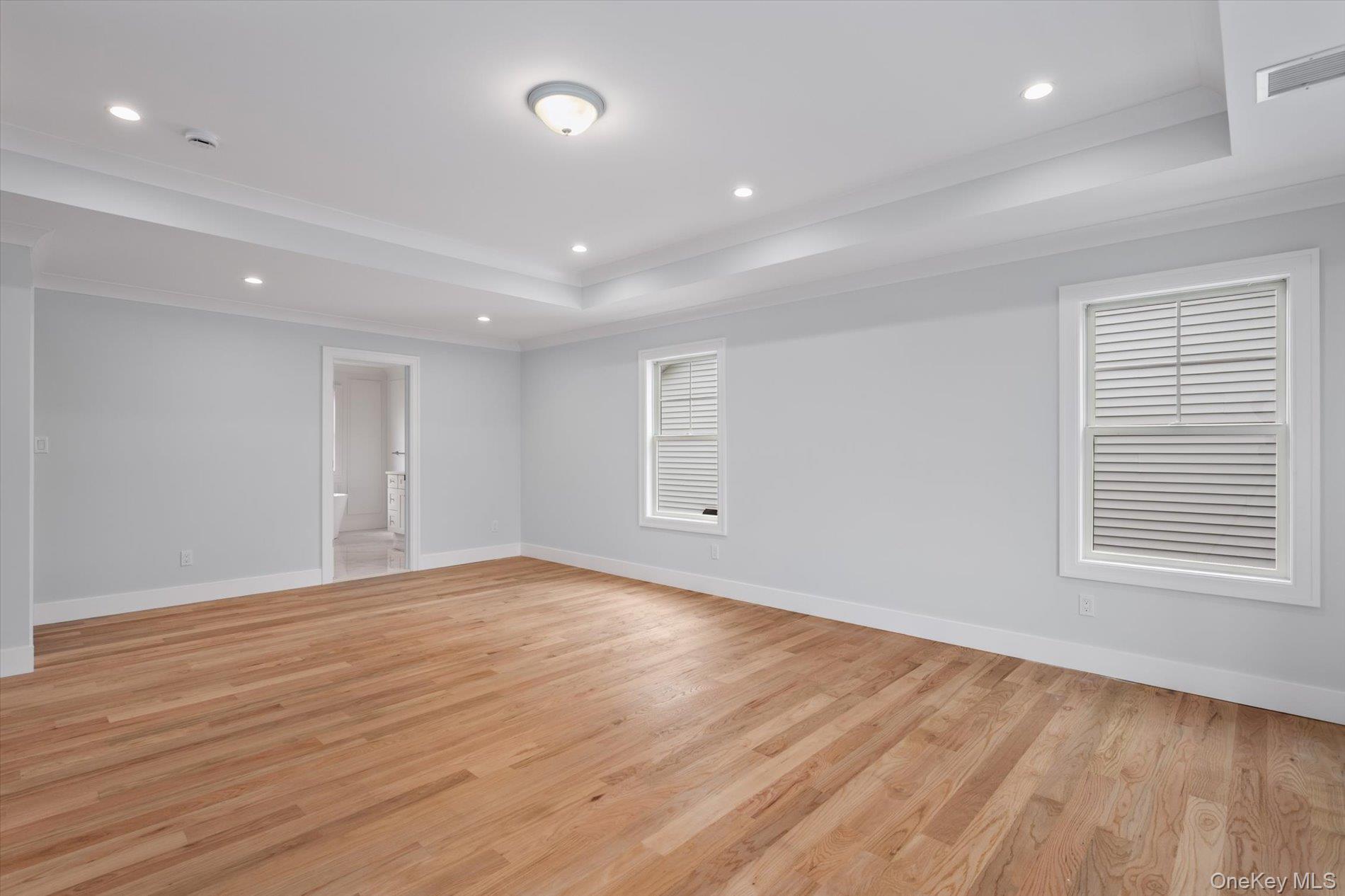111 Jackson Avenue — photo 18