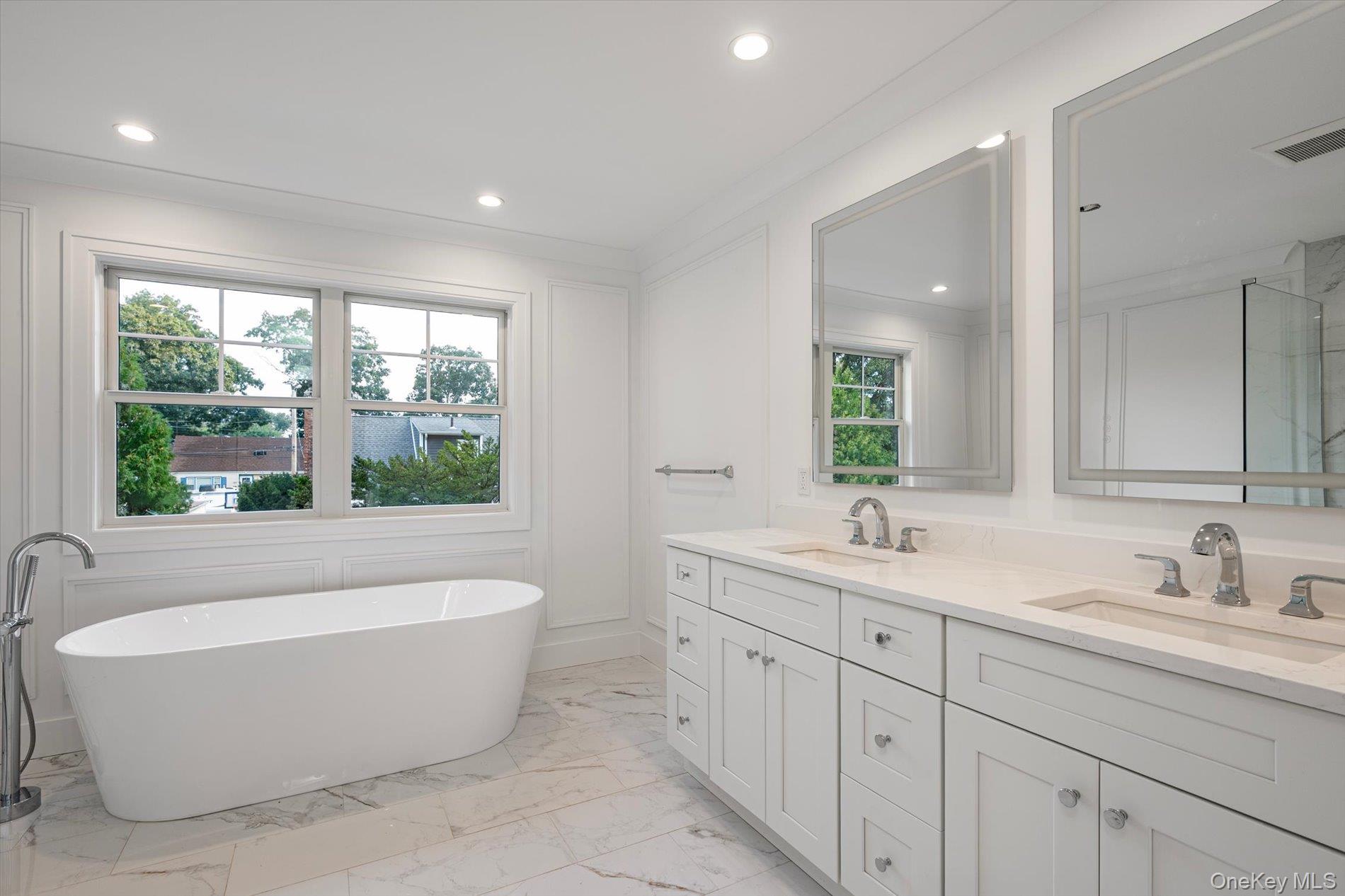 111 Jackson Avenue — photo 19
