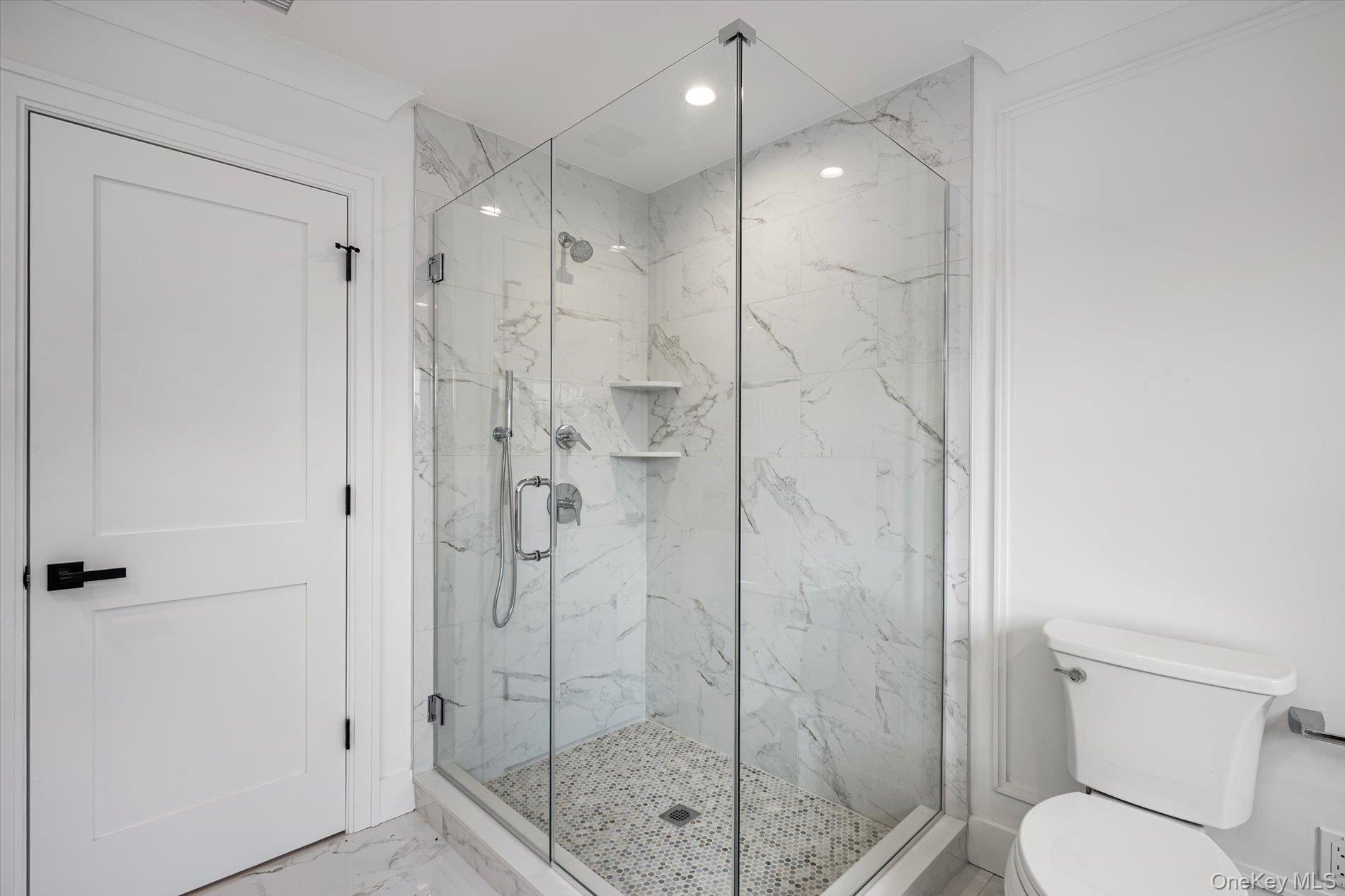 111 Jackson Avenue — photo 20