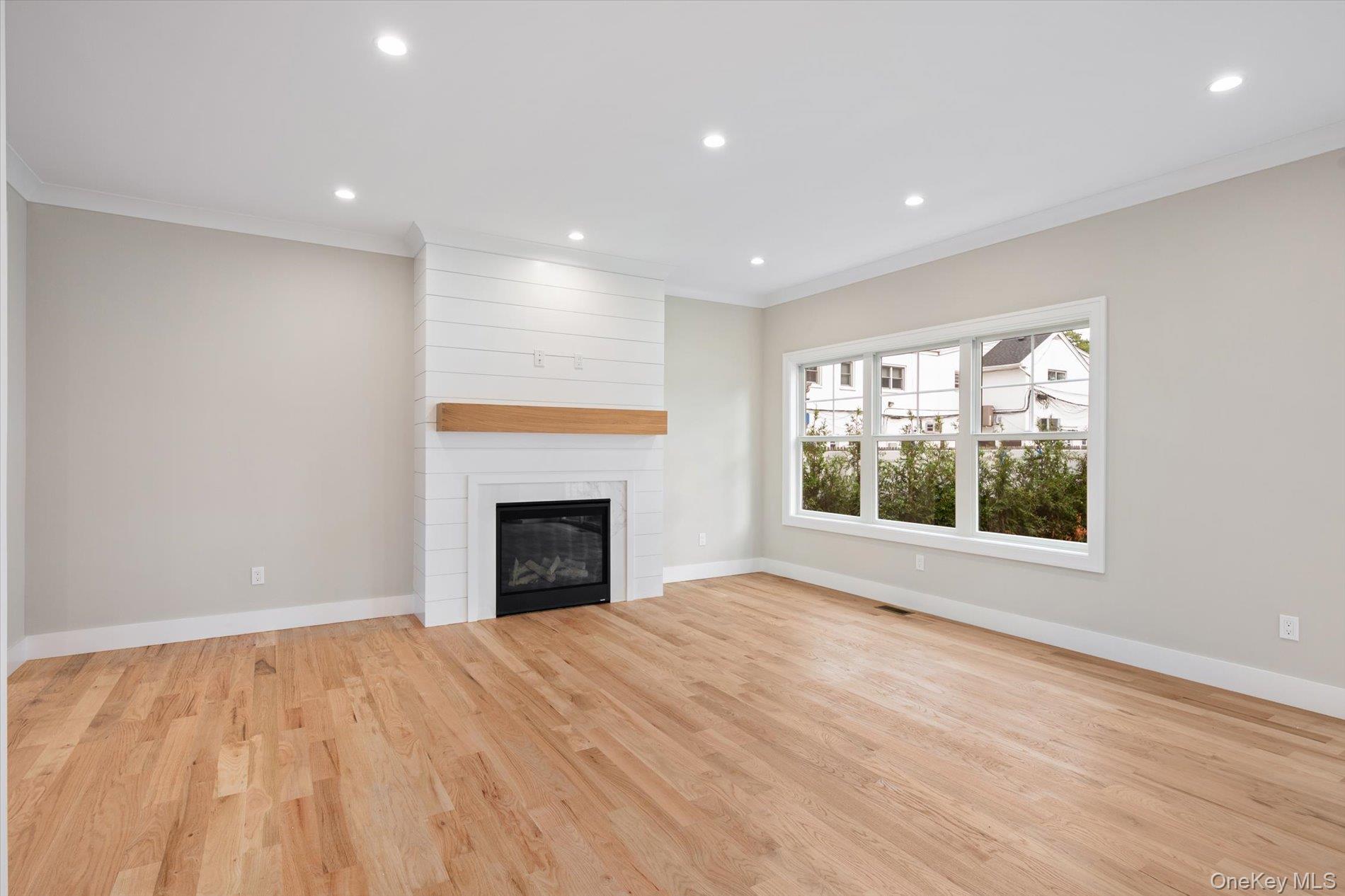 111 Jackson Avenue — photo 6