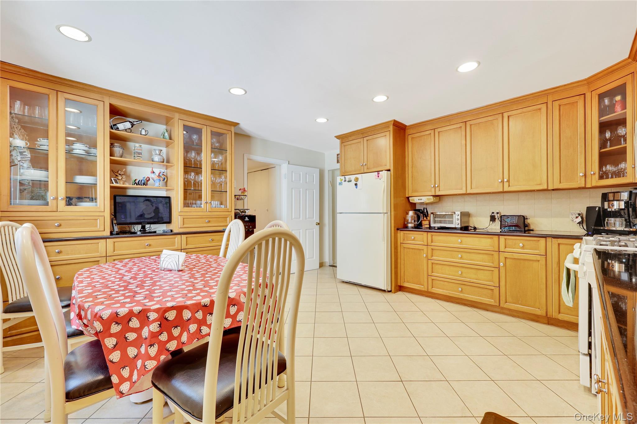 17 Lafayette Drive — photo 13