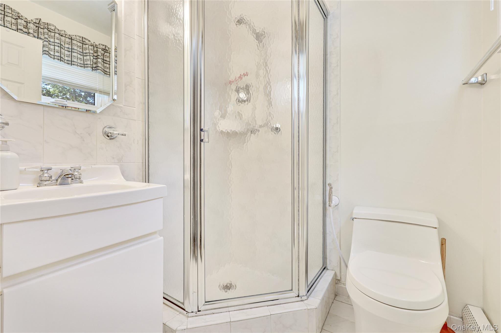 17 Lafayette Drive — photo 16