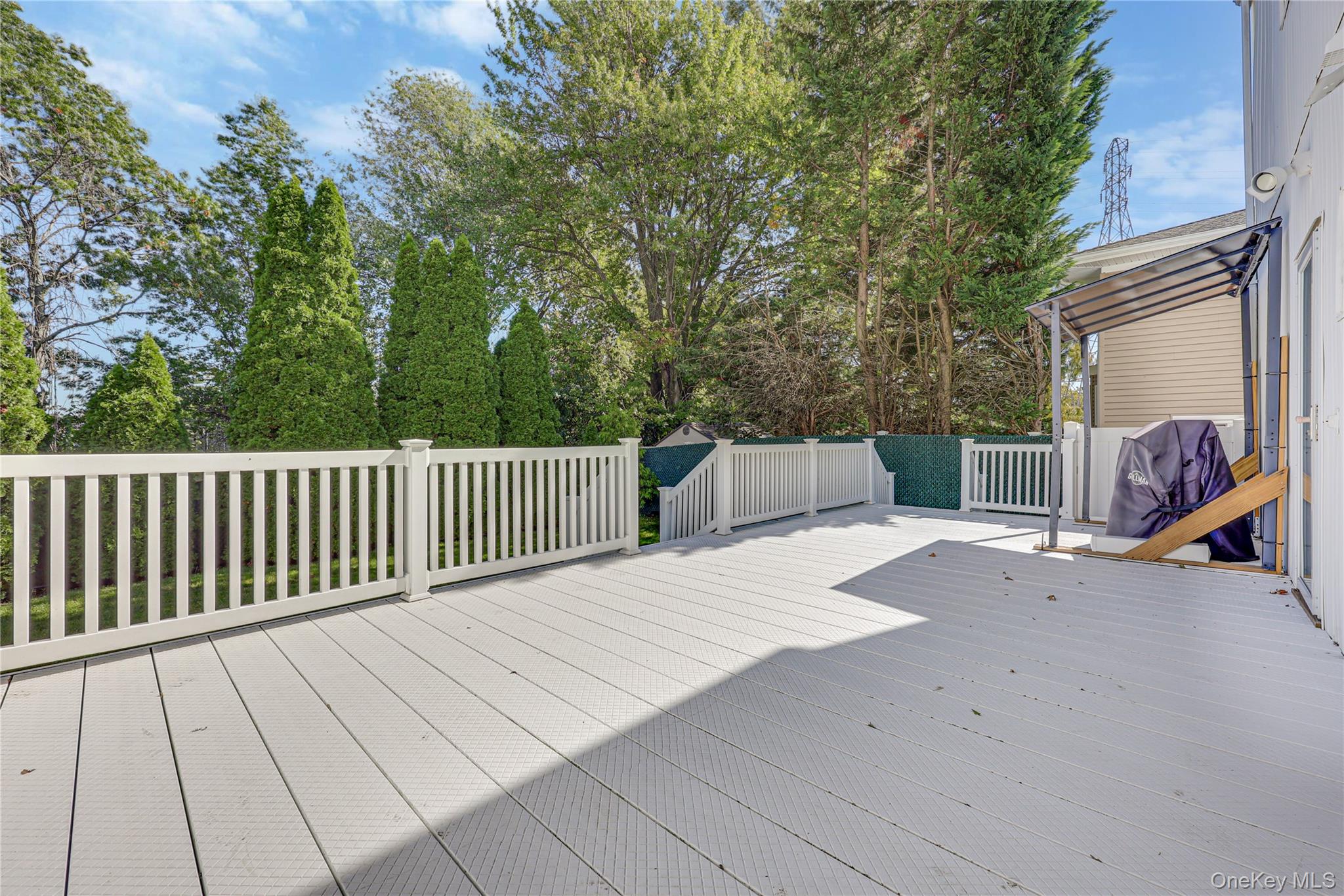 17 Lafayette Drive — photo 36