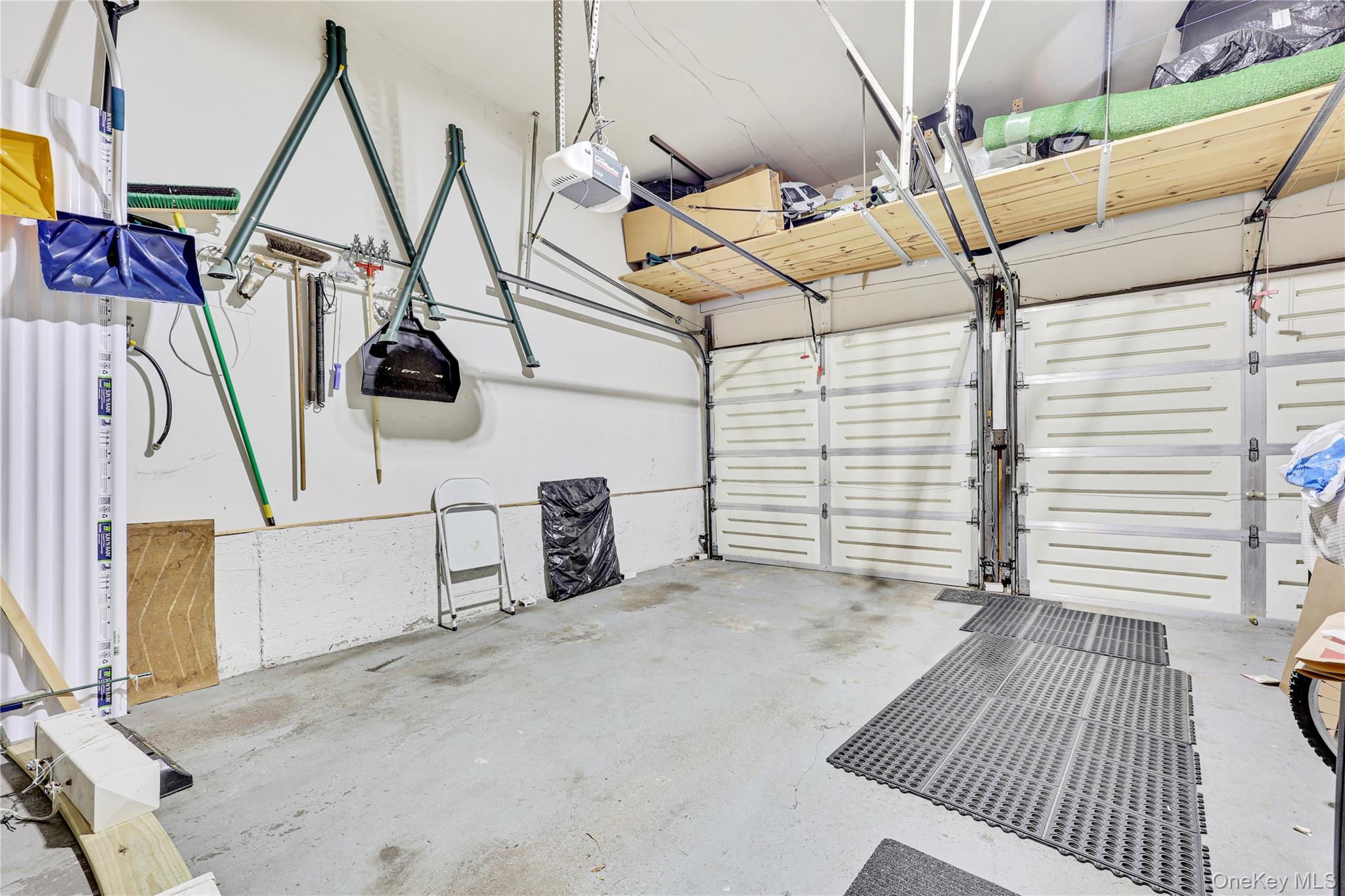 17 Lafayette Drive — photo 37