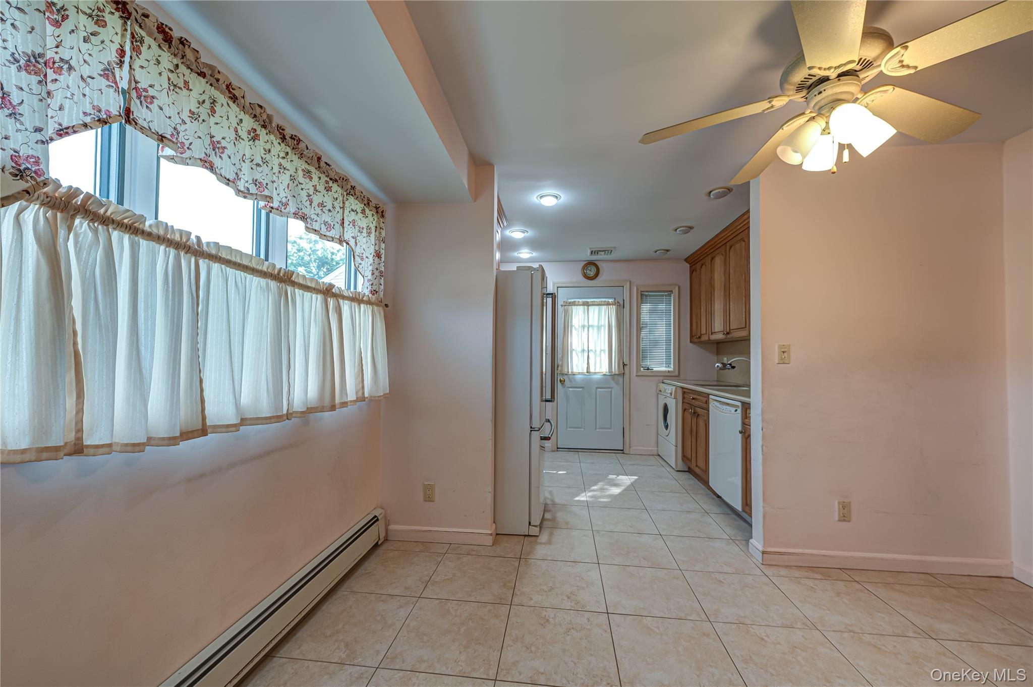 3986 Maplewood Drive — photo 6