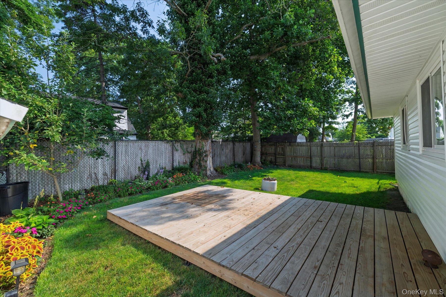 9 Robinson Drive — photo 18