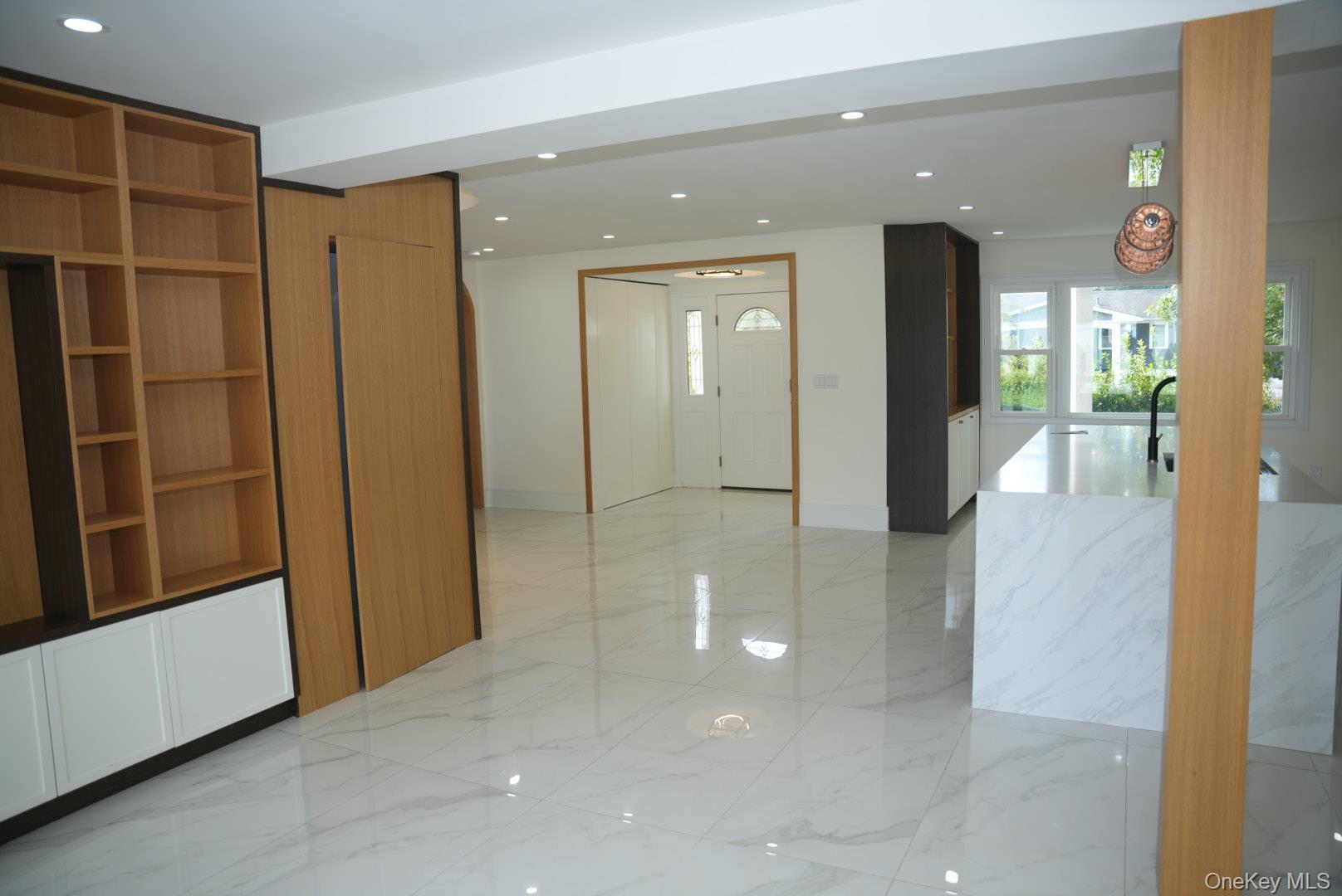 21 Wesleyan Road — photo 8