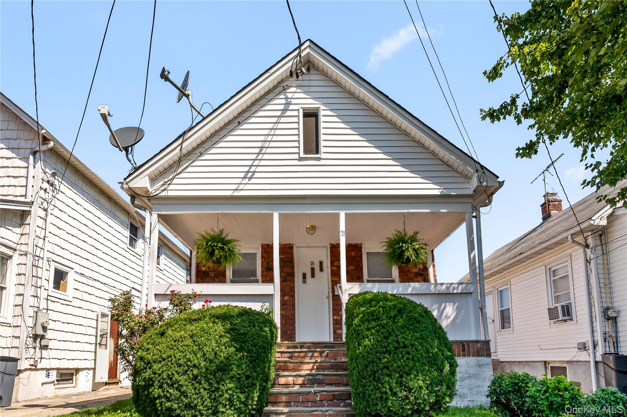 21 Beechwood Avenue