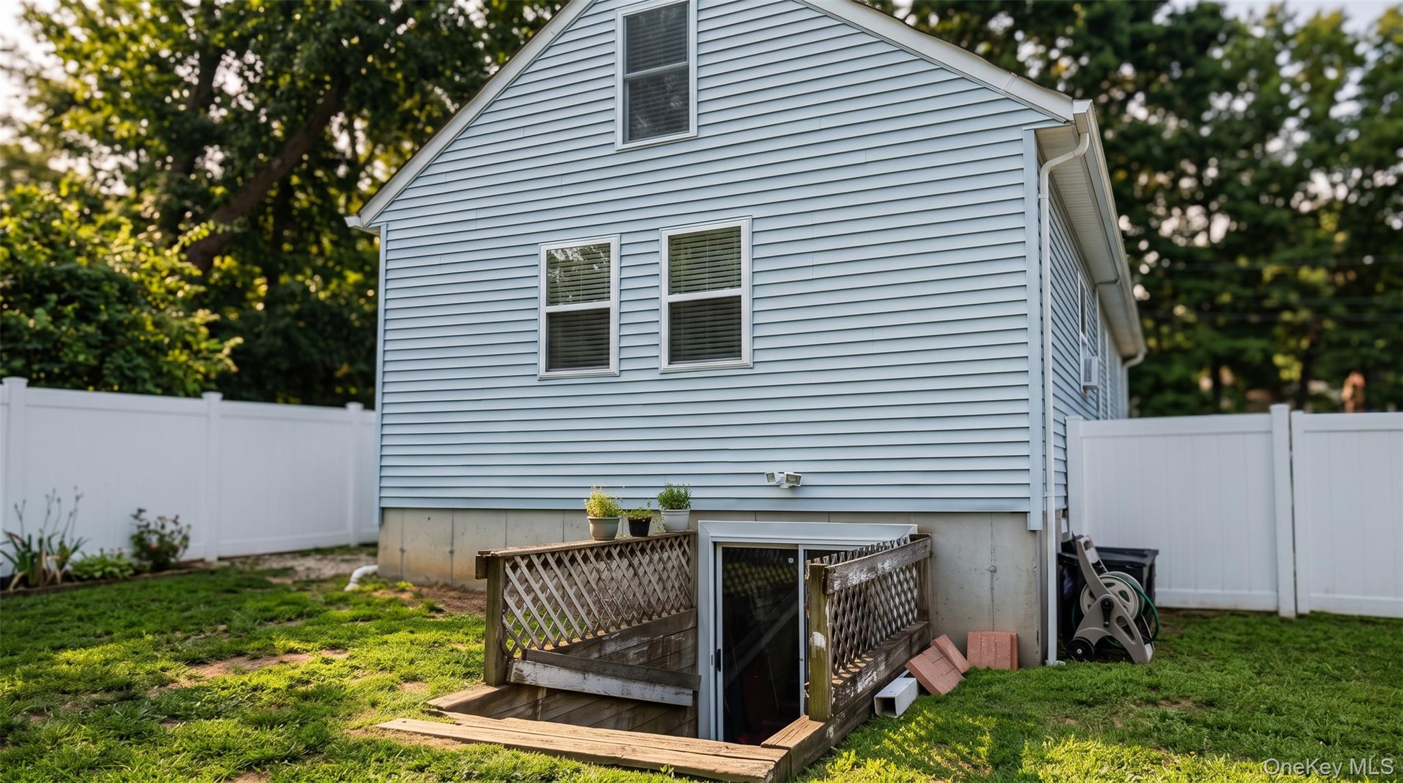 11 Huntington Road — photo 20