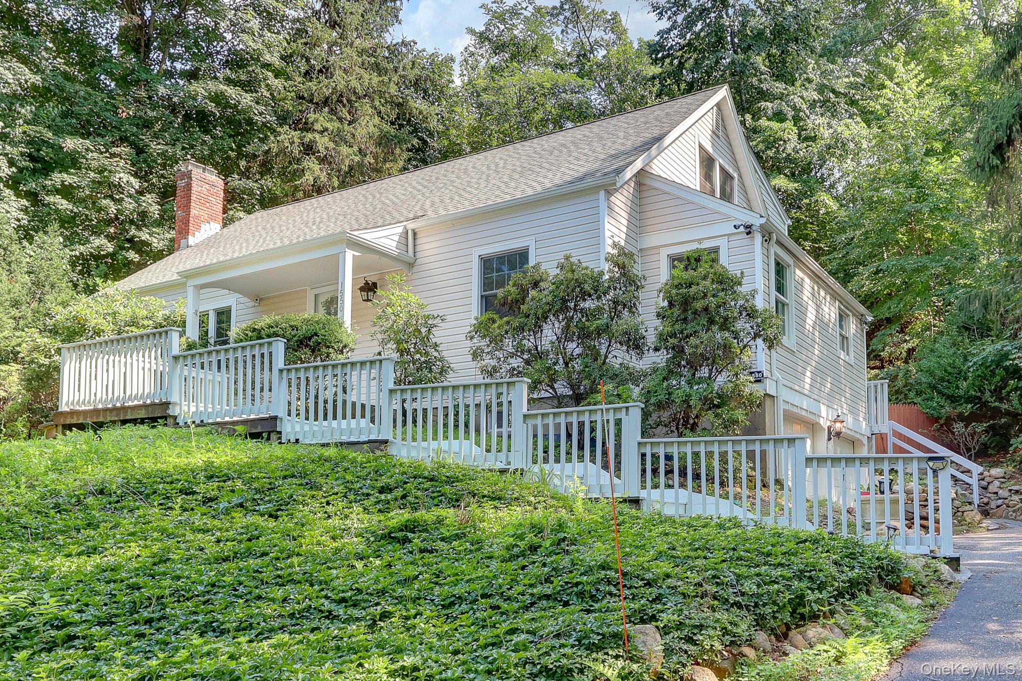1550 Stony Brook Road — photo 2