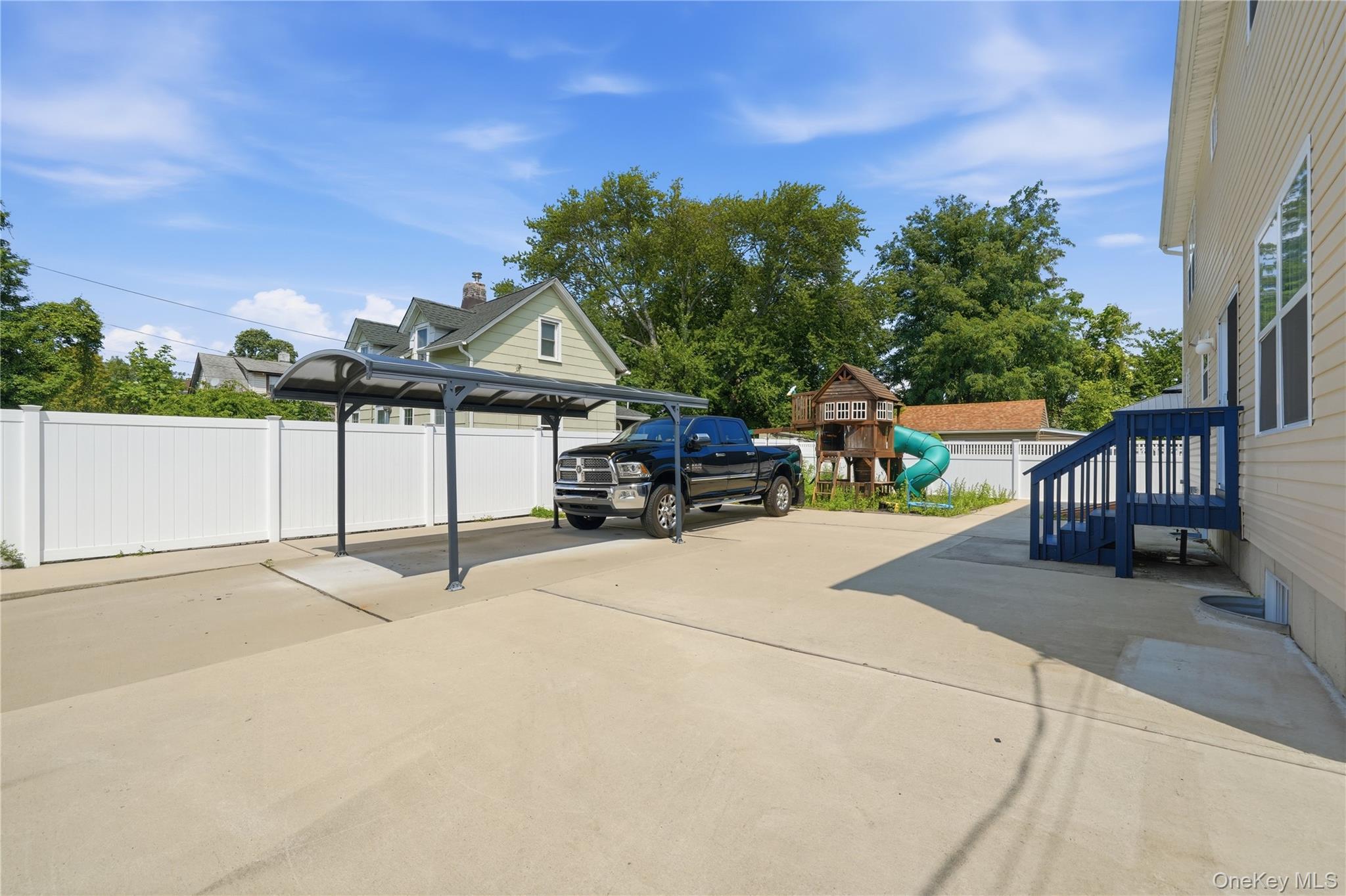59 Southard Avenue — photo 26