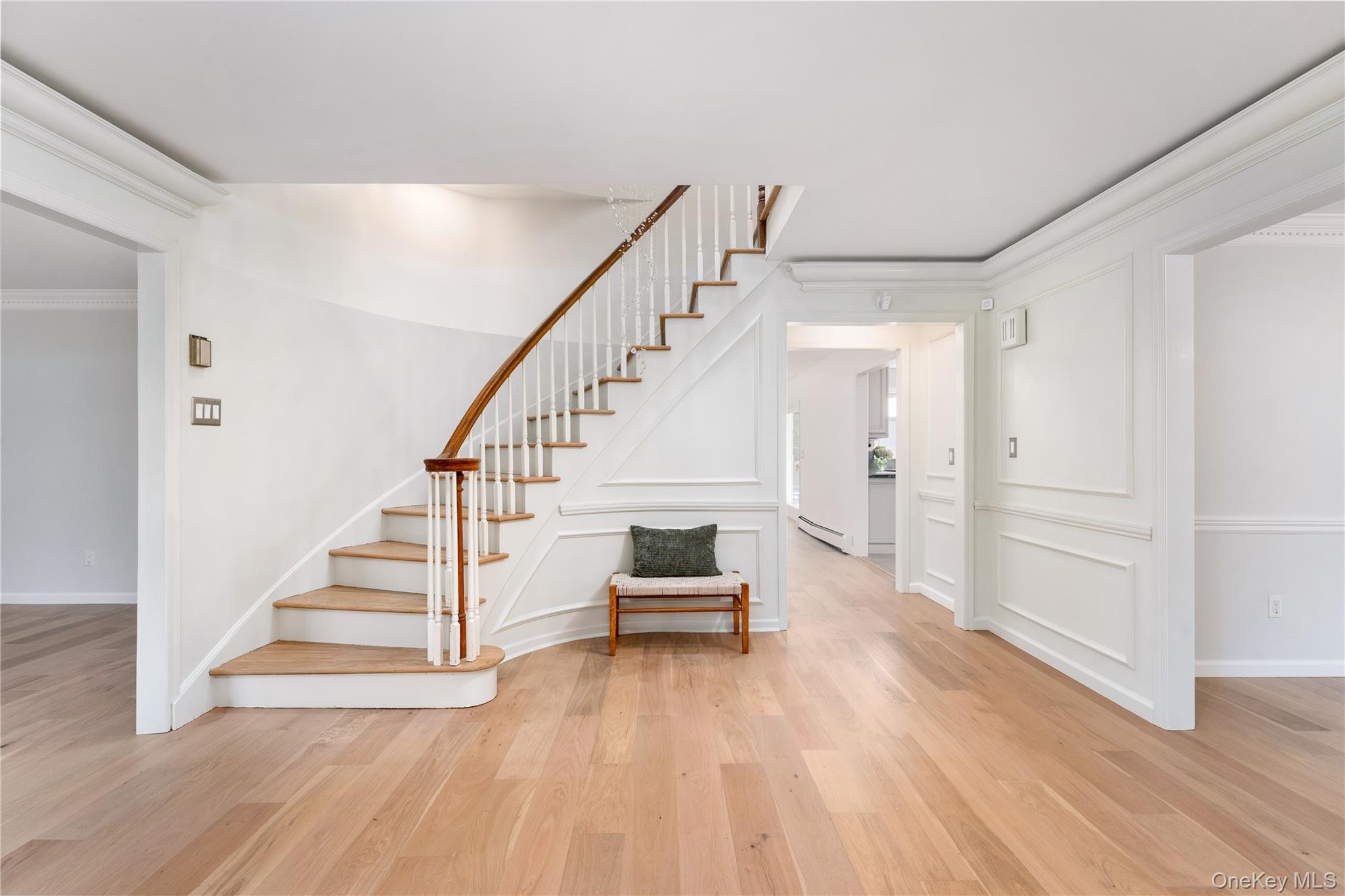6 Davids Way — photo 4